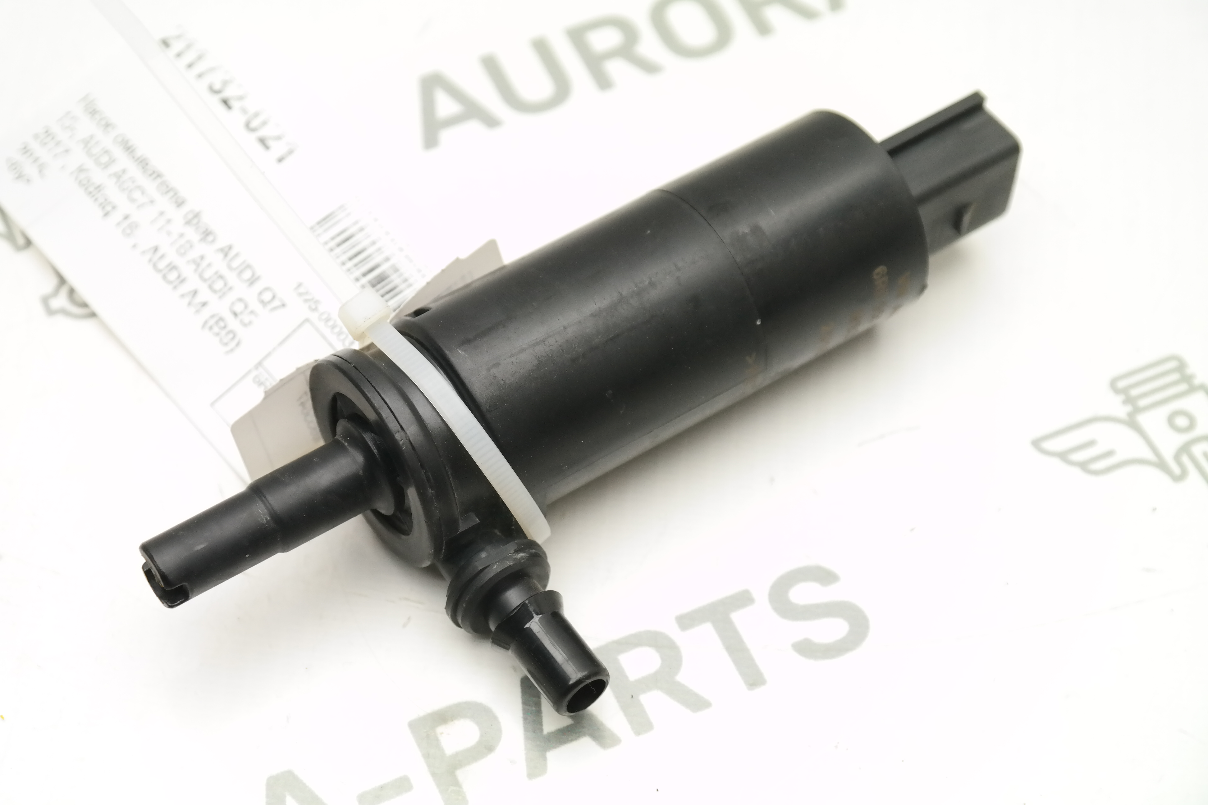 Насос омывателя фар Audi Q7