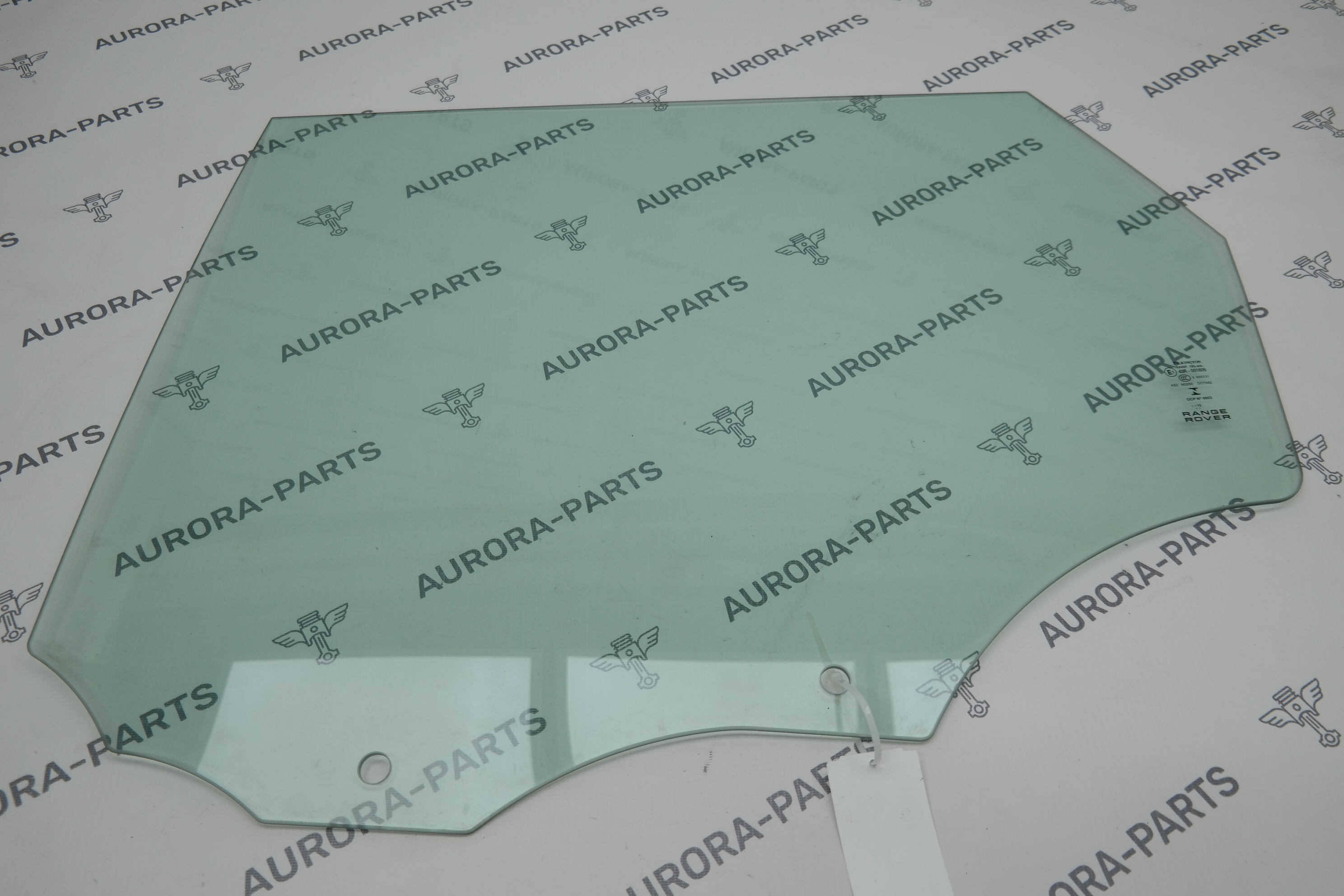 Стекло задней двери LH Land Rover Range Rover Sport