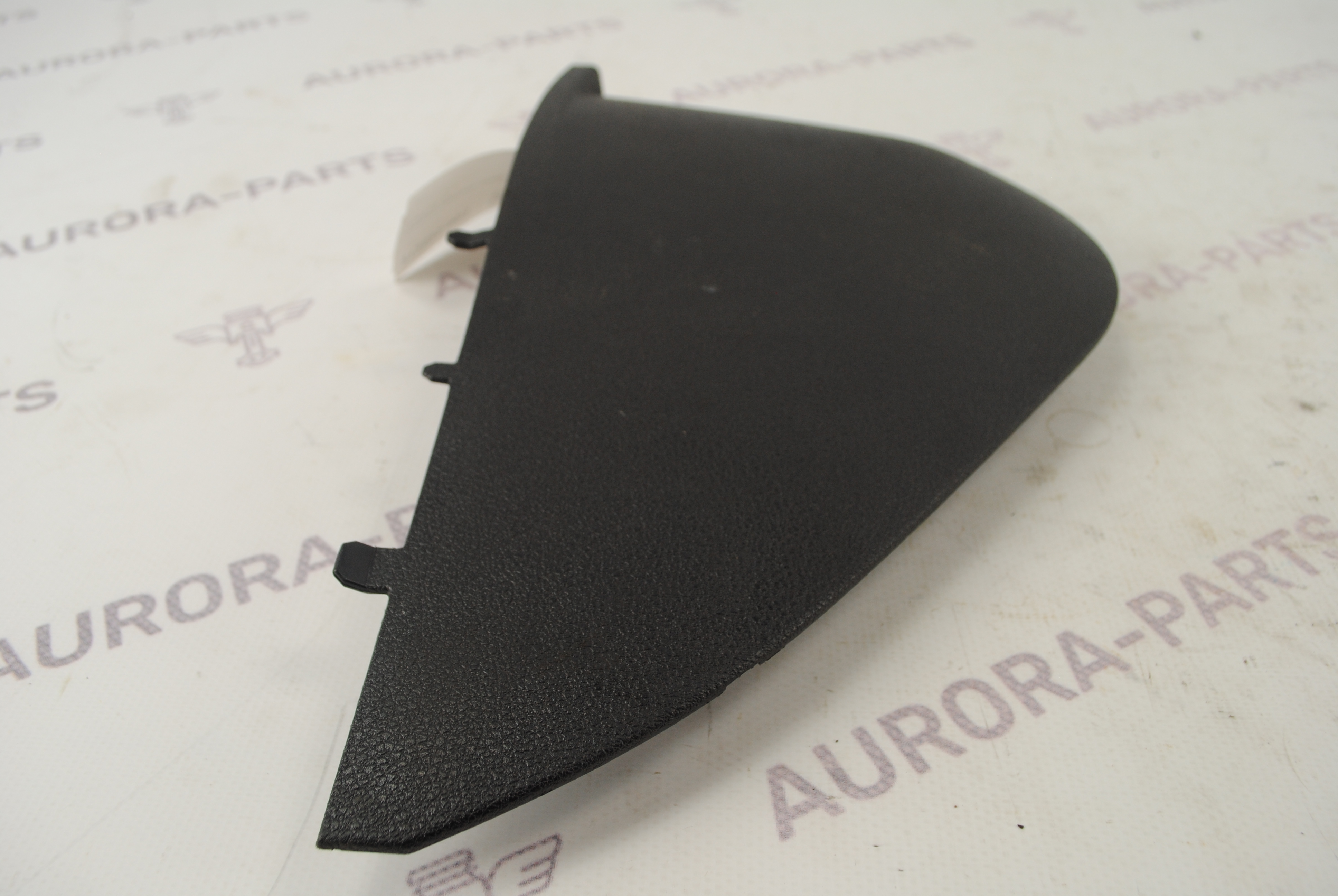 Накладка передней панели LH Audi Q7