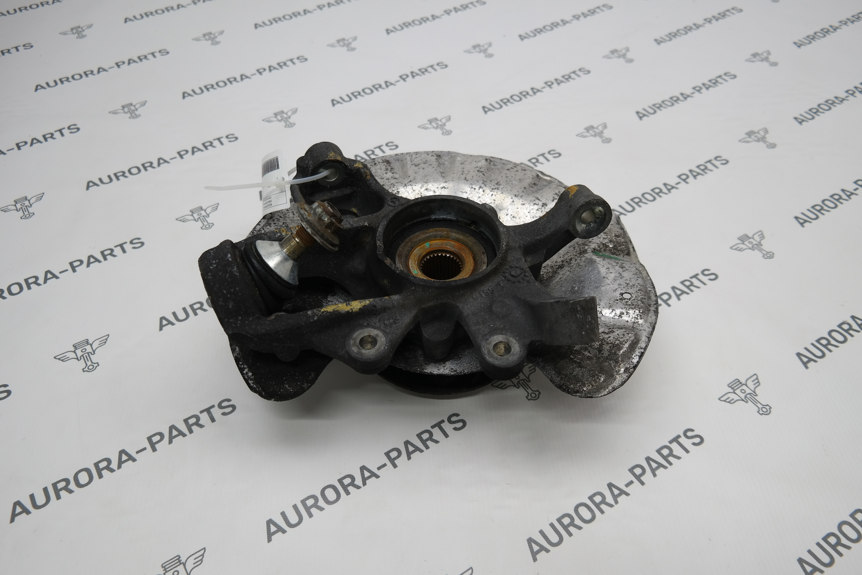 Кулак поворотный задний LH Mercedes GLE-Coupe