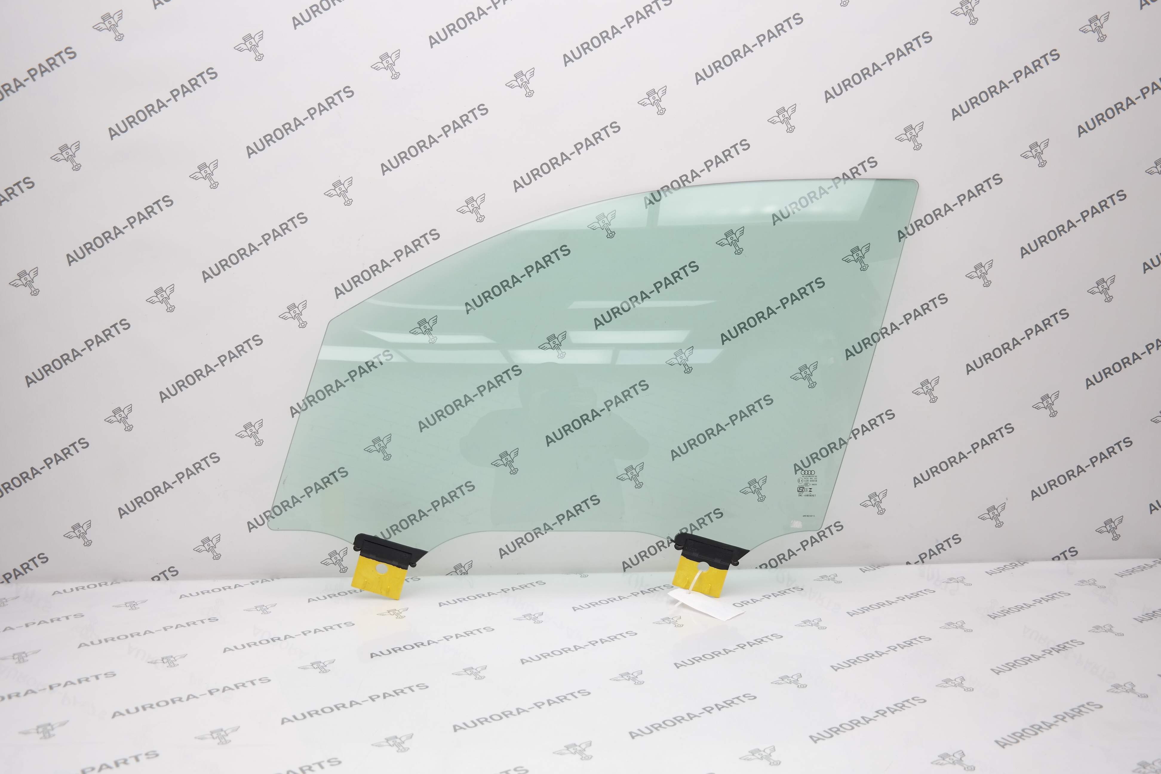 Стекло передней двери LH Audi Q7