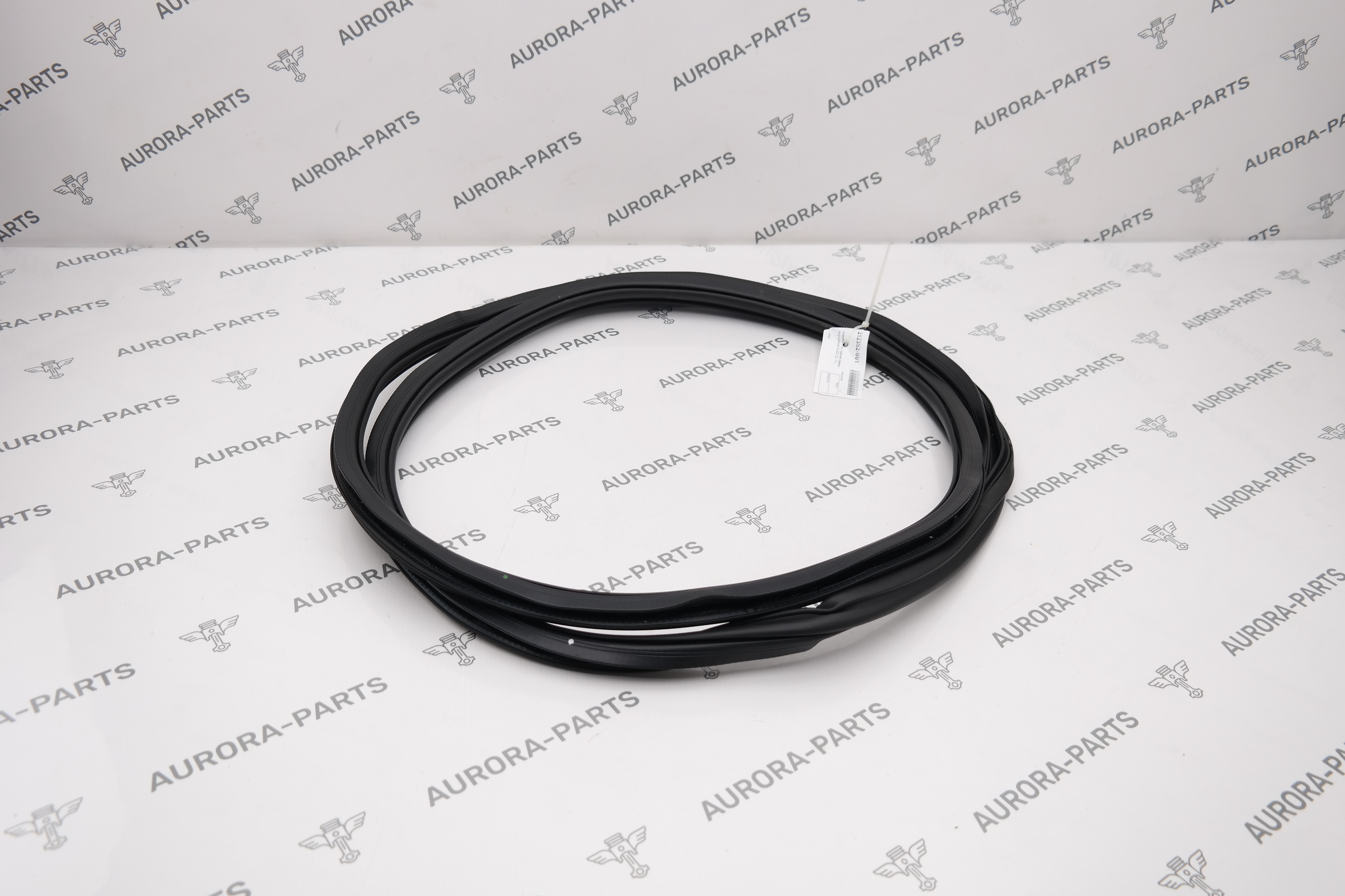 Уплотнитель проема задней двери Audi Q7