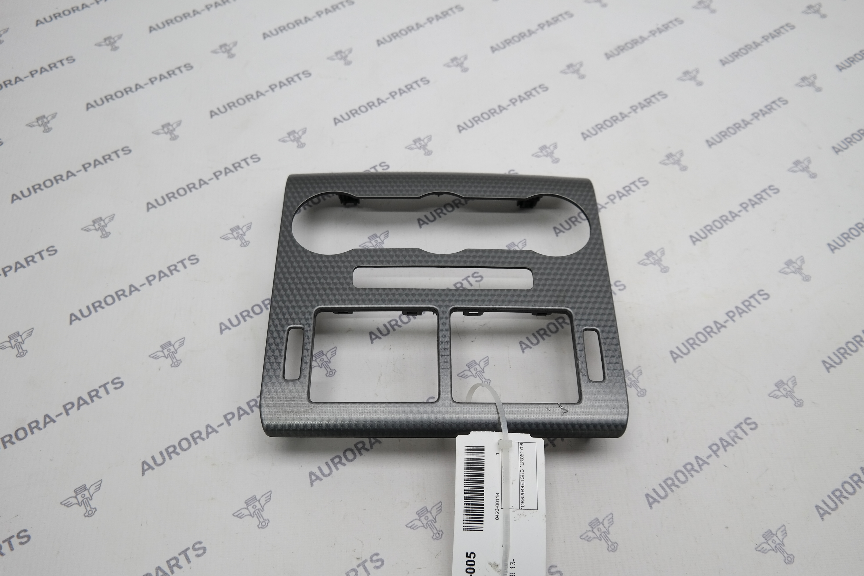 Накладка центральной консоли сзади Land Rover Range Rover Sport