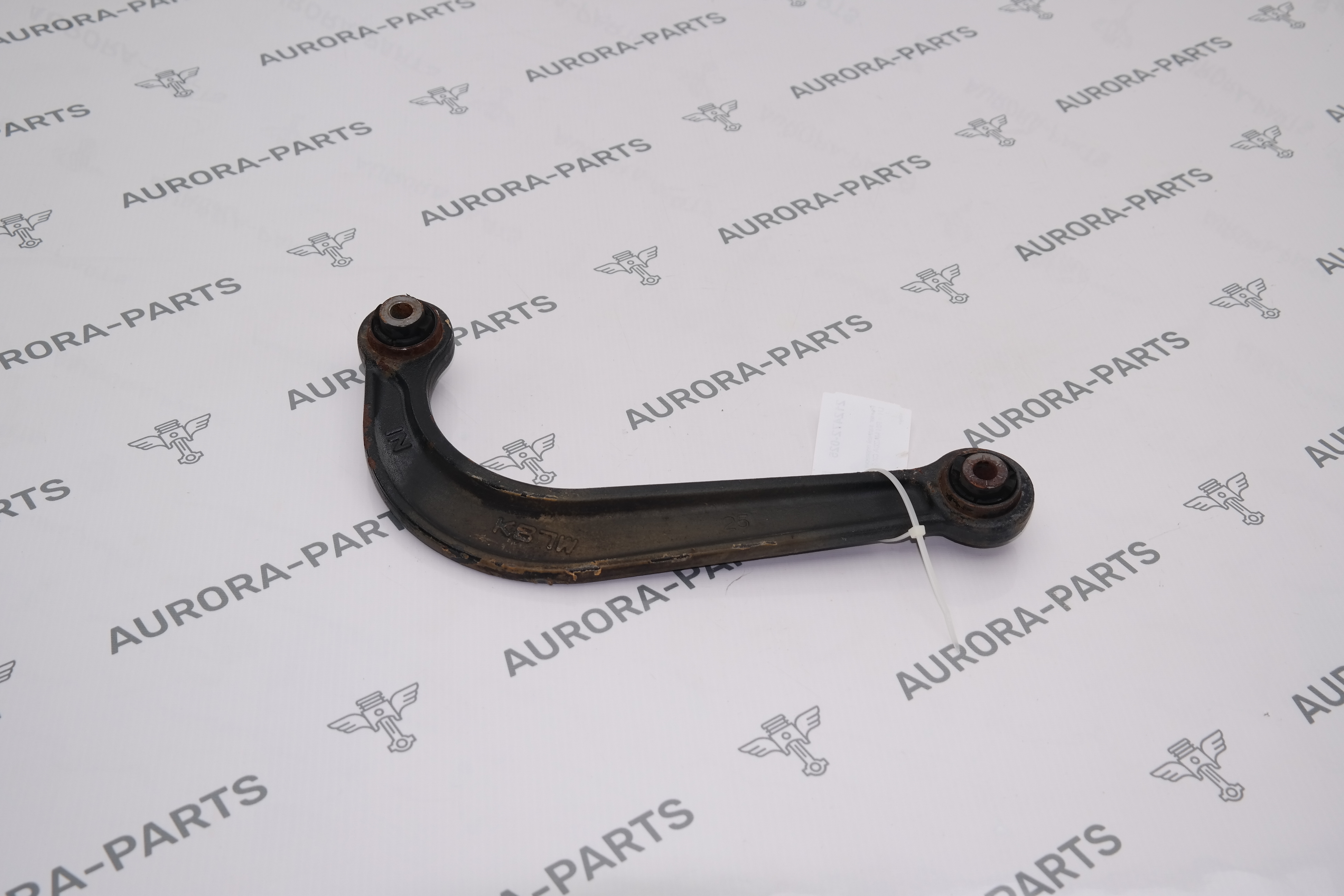 Рычаг задней подвески верхний LH = RH Mazda CX-5