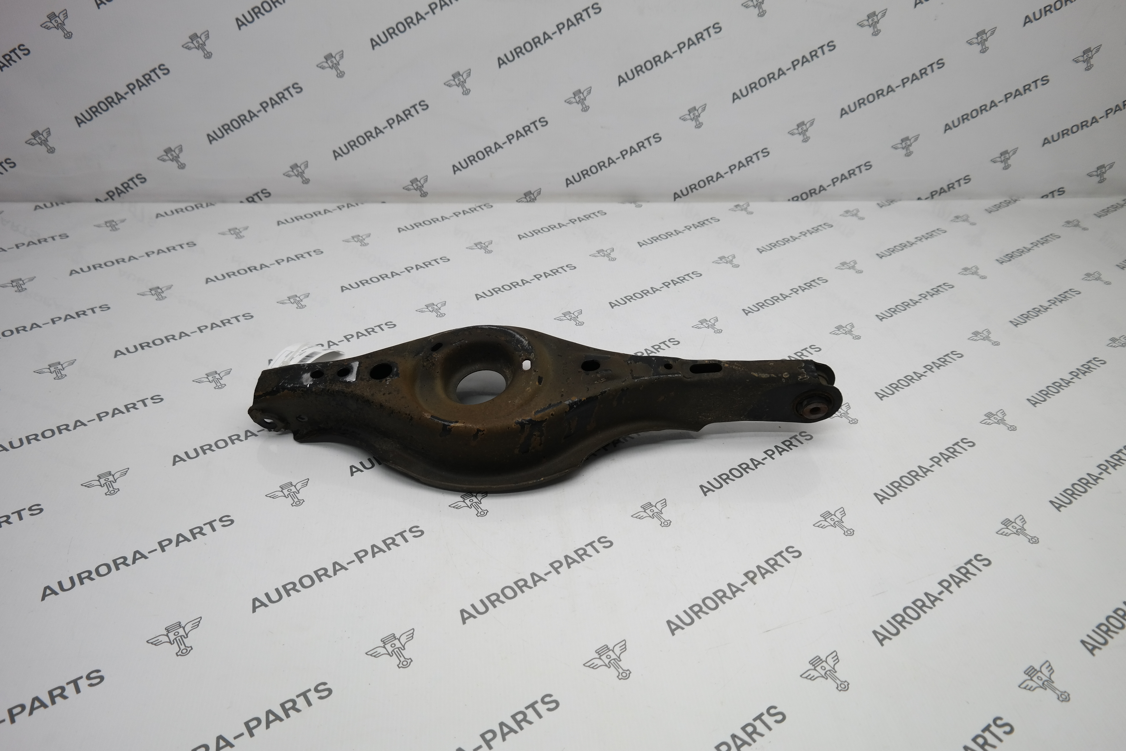 Рычаг задней подвески нижний LH Mazda CX-5