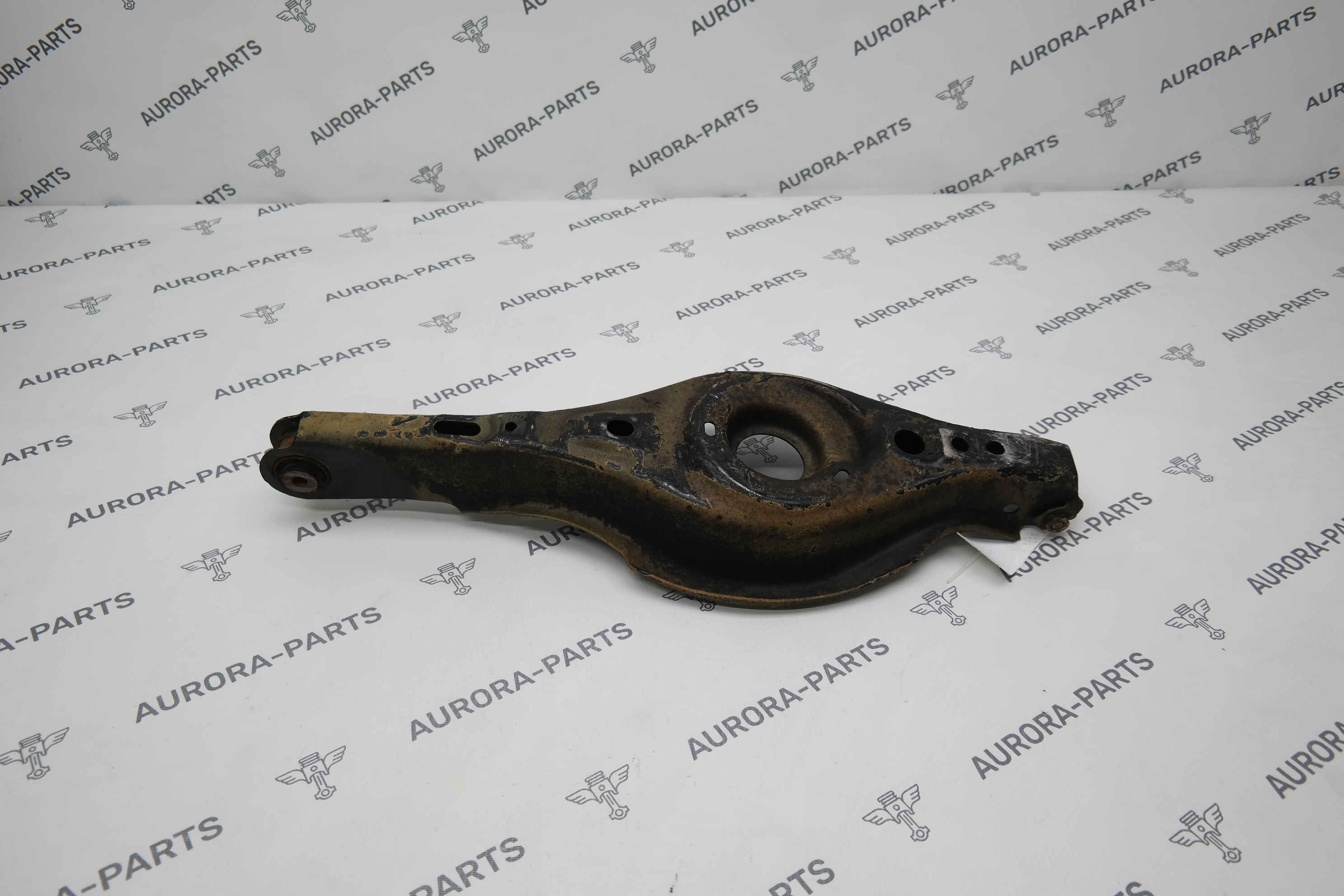 Рычаг задней подвески нижний RH Mazda CX-5