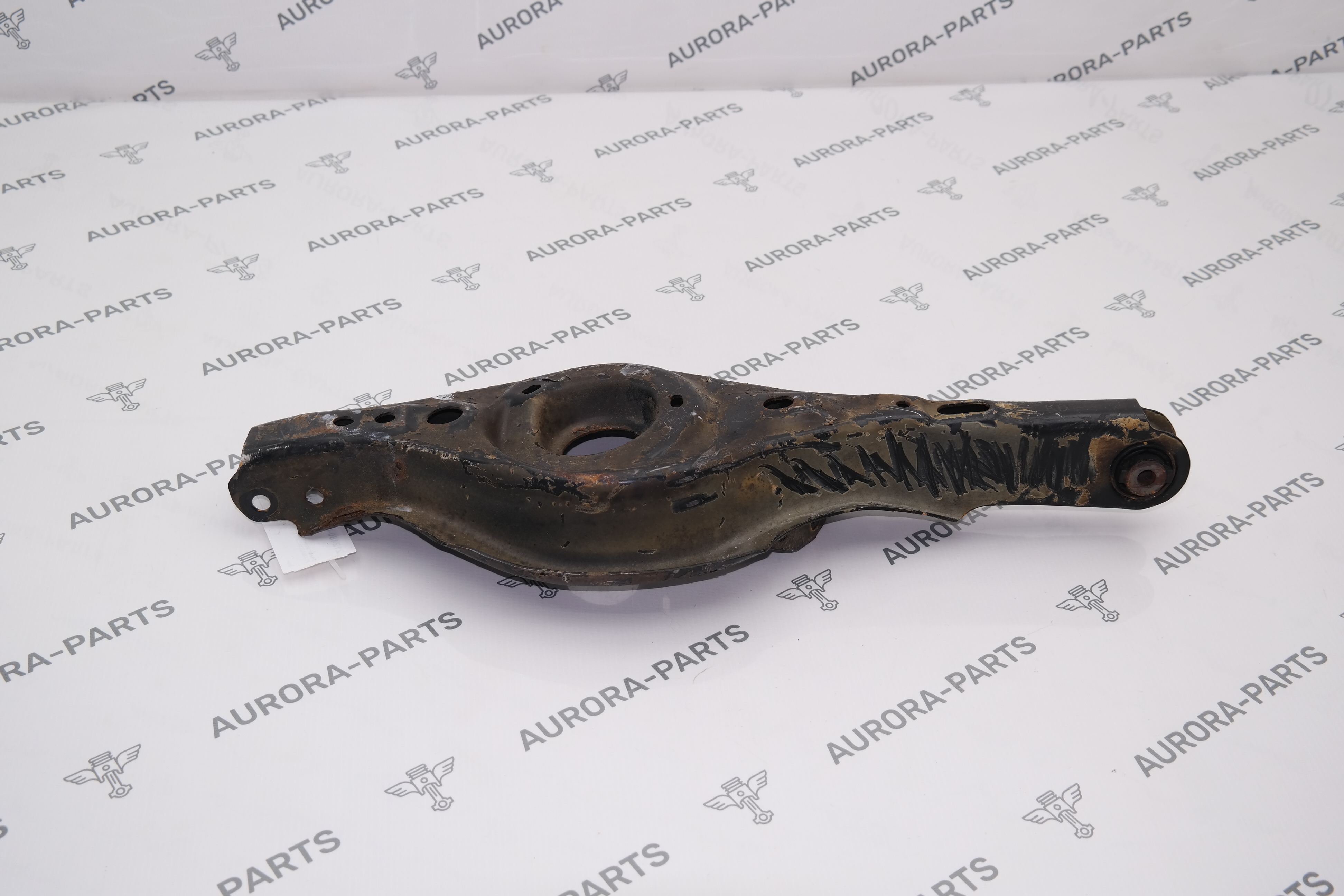 Рычаг задней подвески нижний RH Mazda CX-5