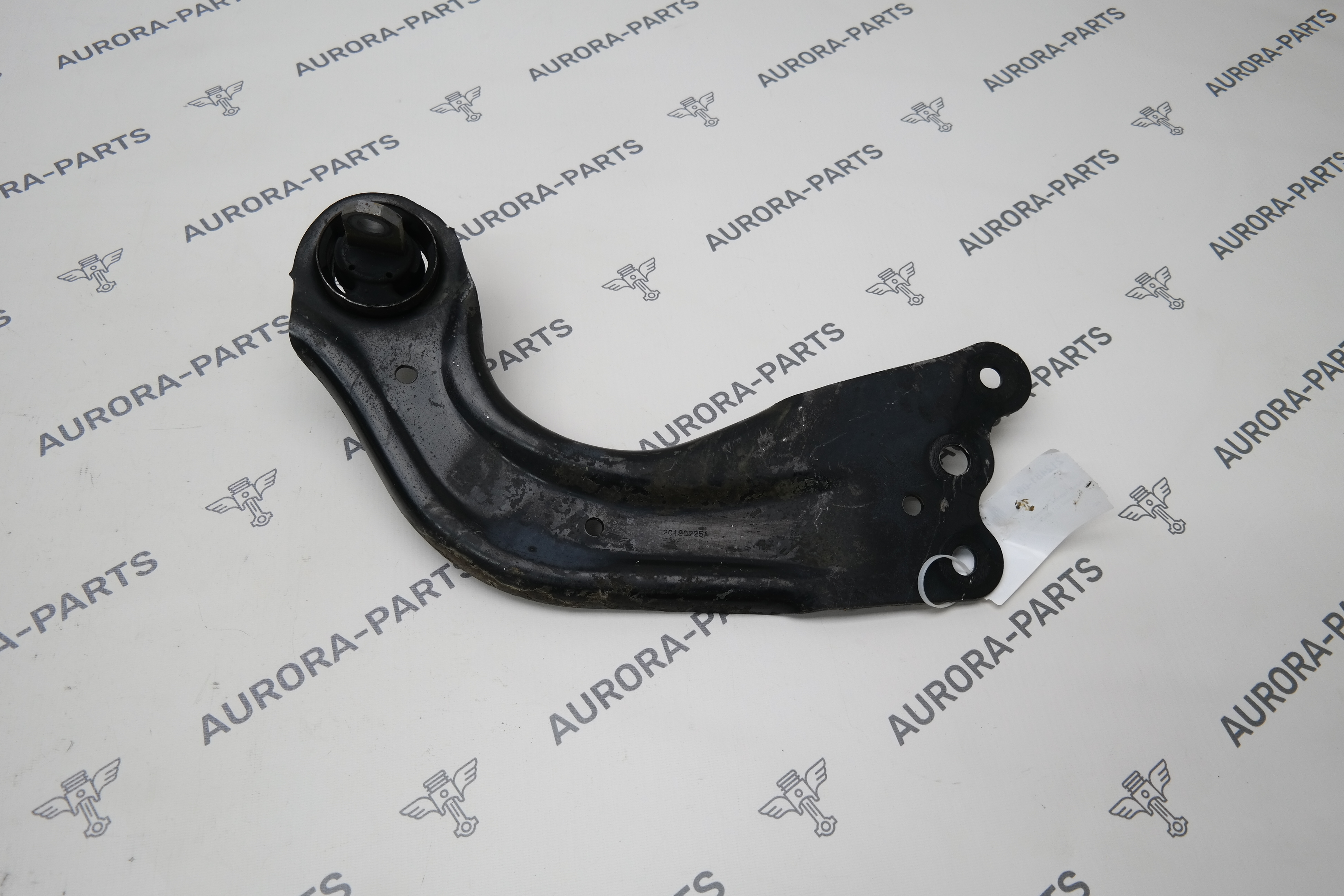 Рычаг задней подвески продольный LH Mazda CX-5