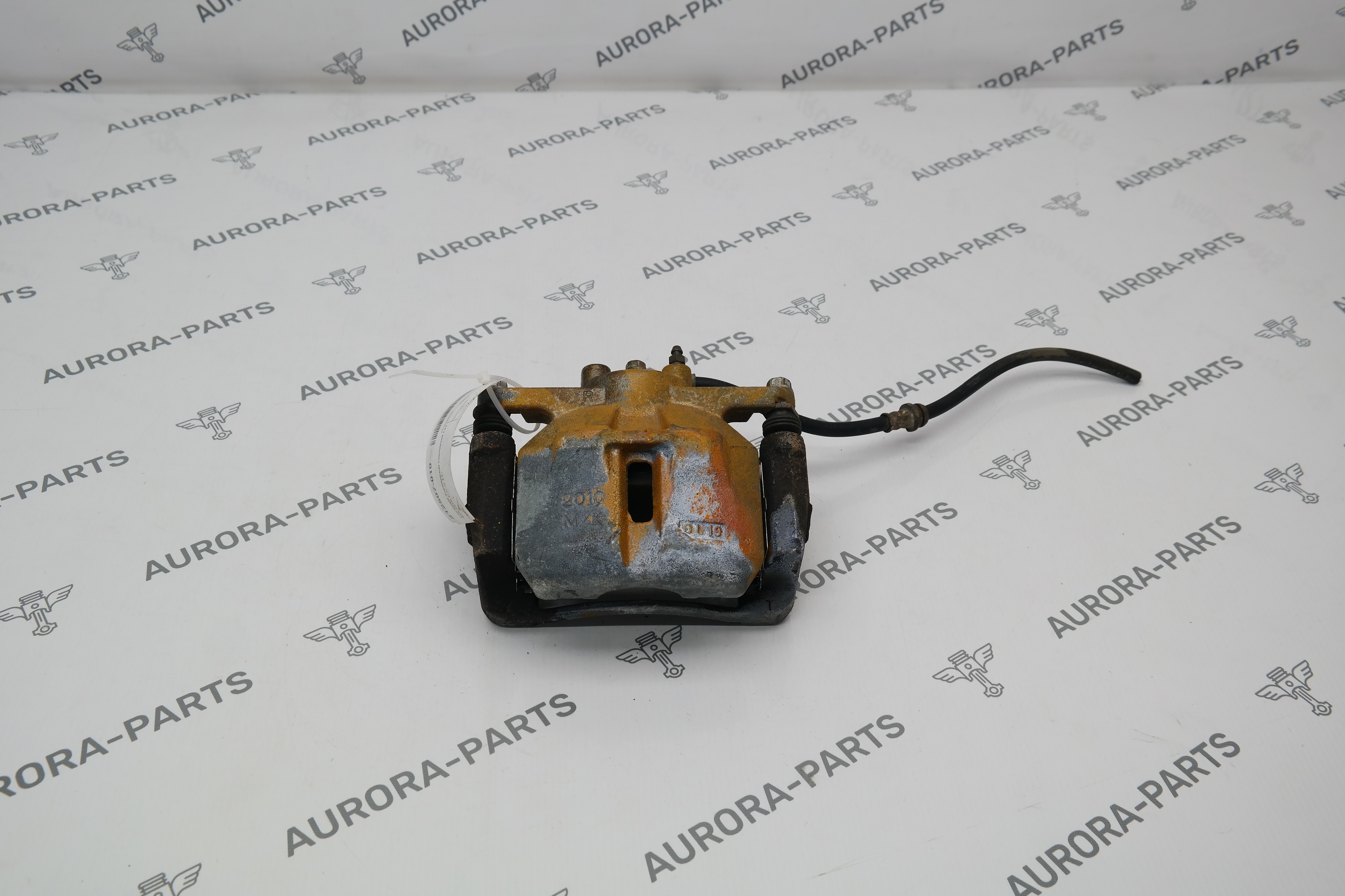 Суппорт тормозной передний LH Mazda CX-5