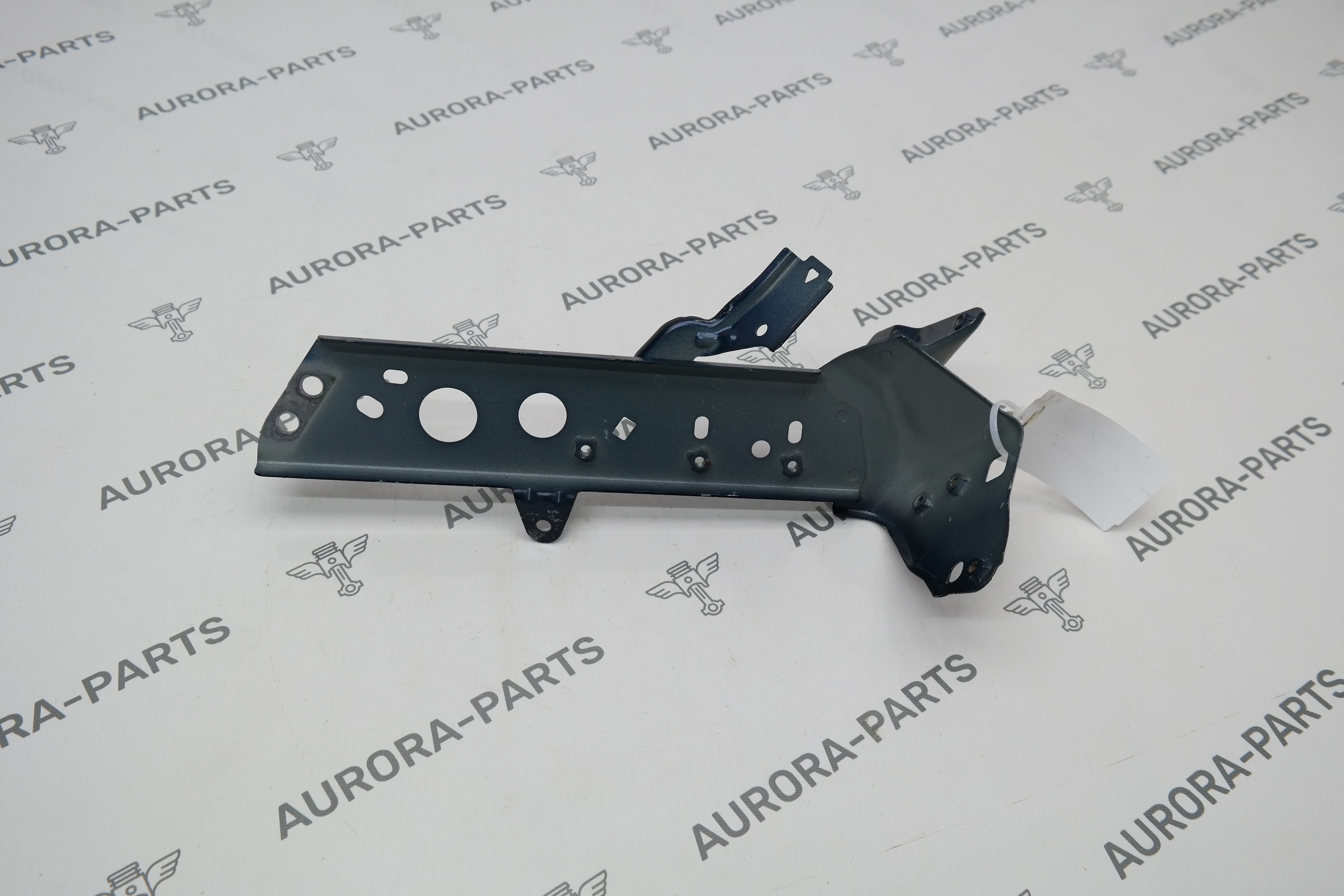 Кронштейн крепления переднего крыла RH Mazda CX-5