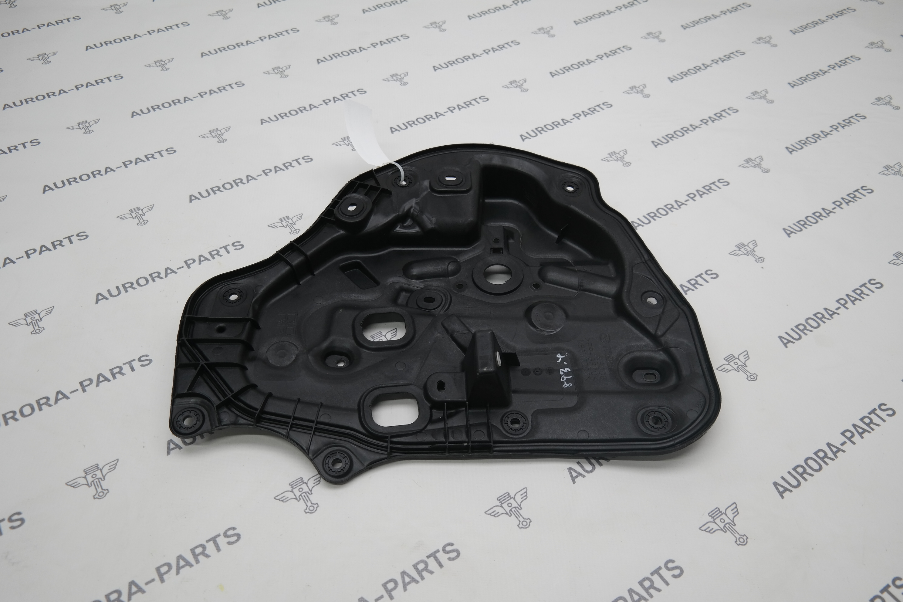 Панель задней двери внутренняя RH Mazda CX-5