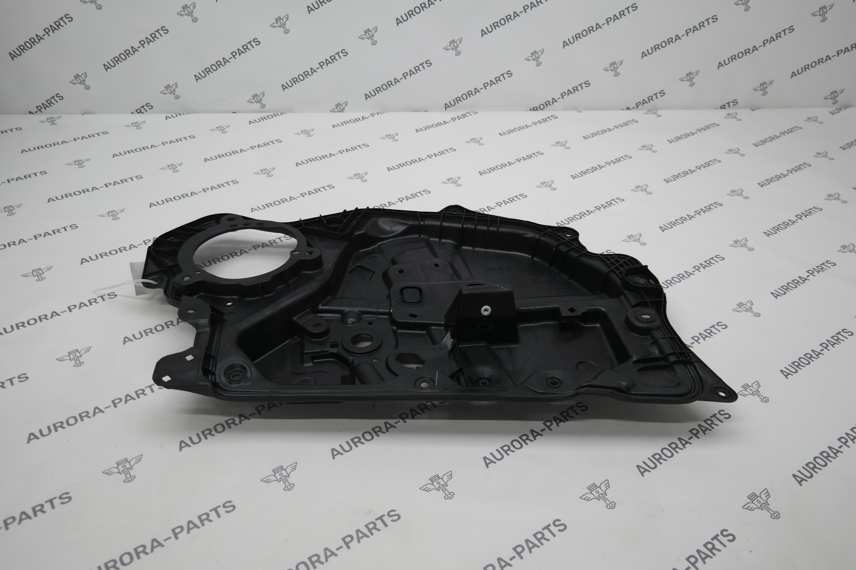 Панель передней двери внутренняя LH Mazda CX-5