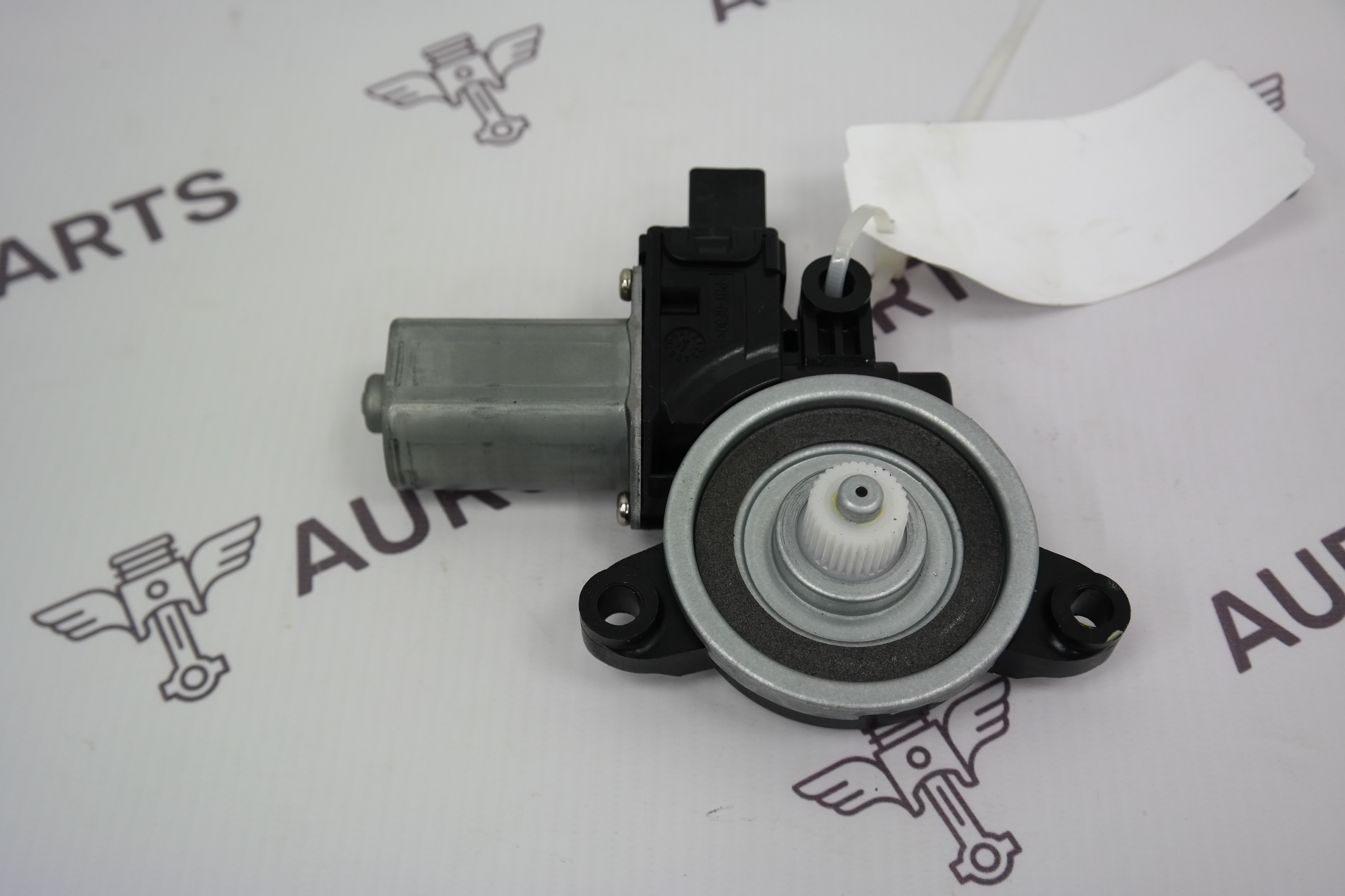 Моторчик стеклоподъемника RH Mazda CX-5