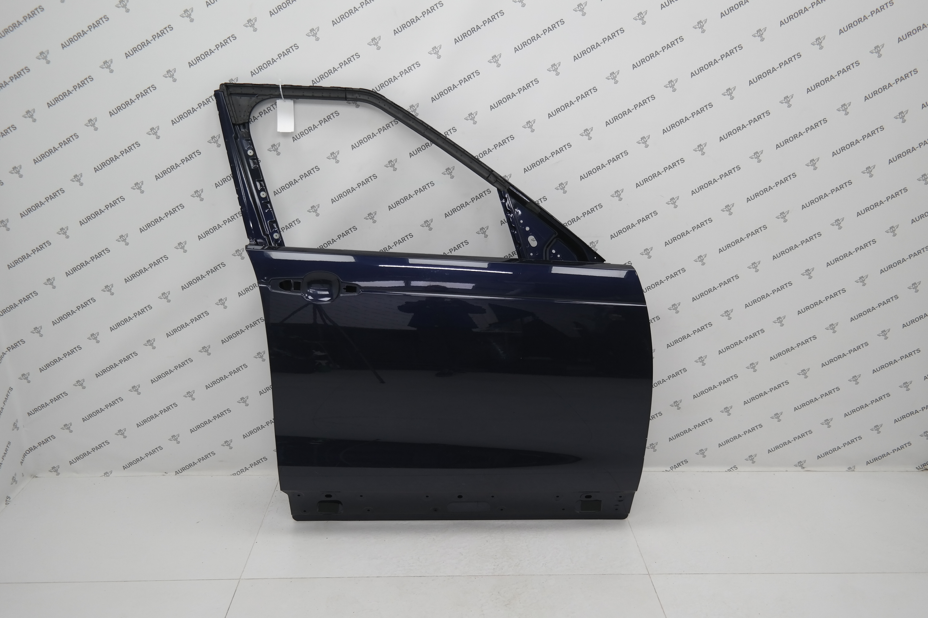 Дверь передняя RH Land Rover Discovery