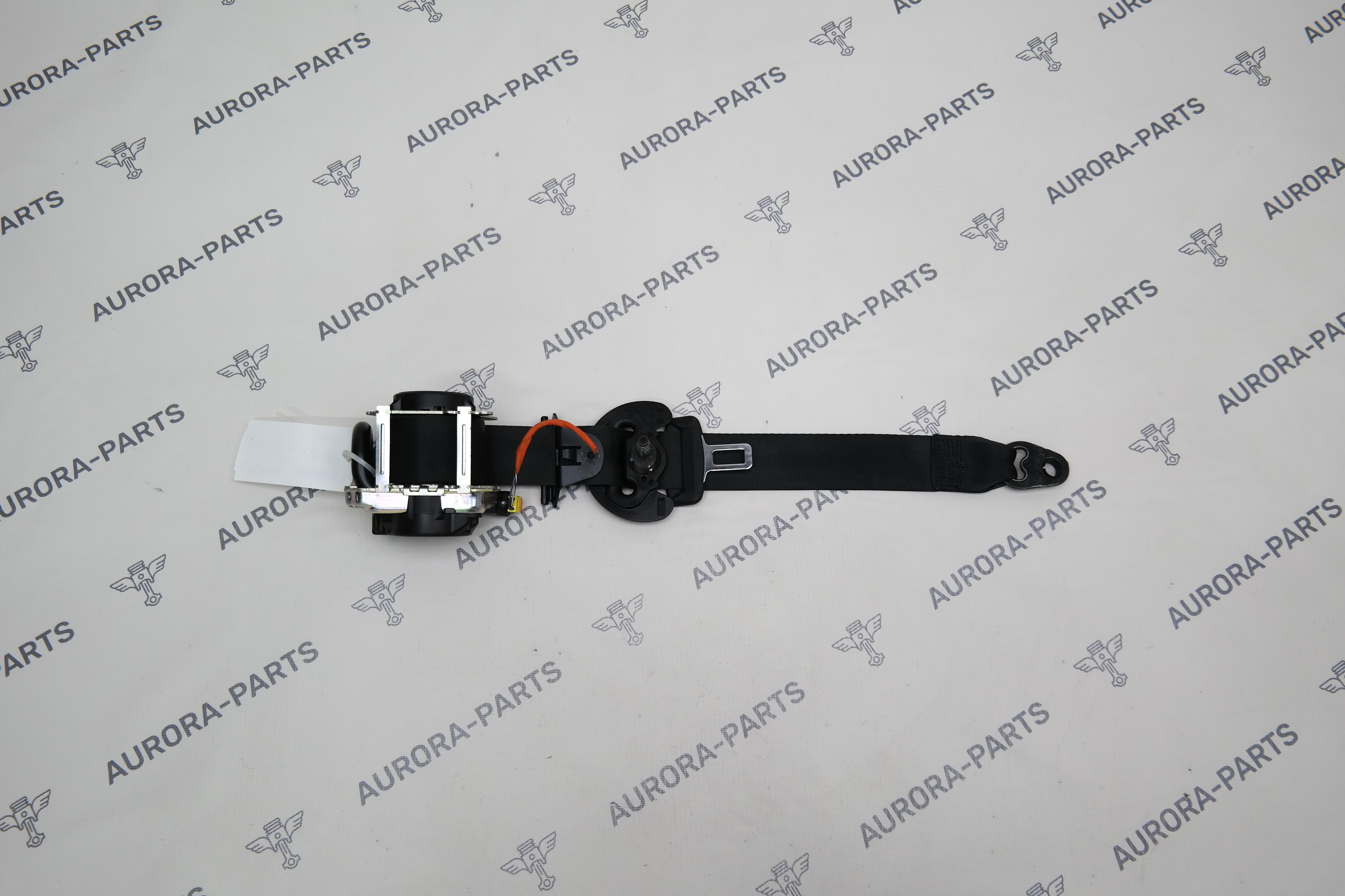 Ремень безопасности передний RH Land Rover Discovery