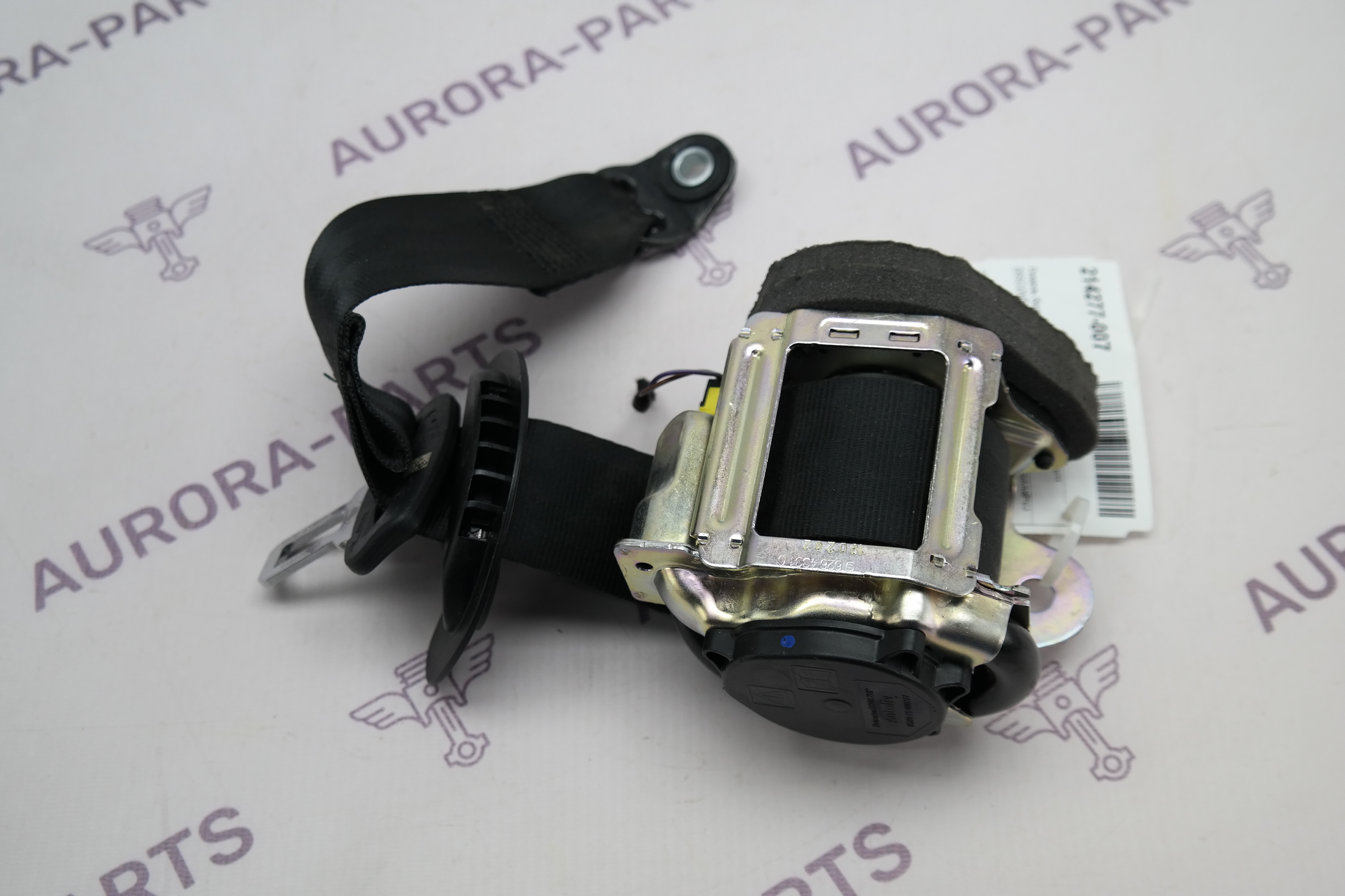 Ремень безопасности задний LH Land Rover Discovery