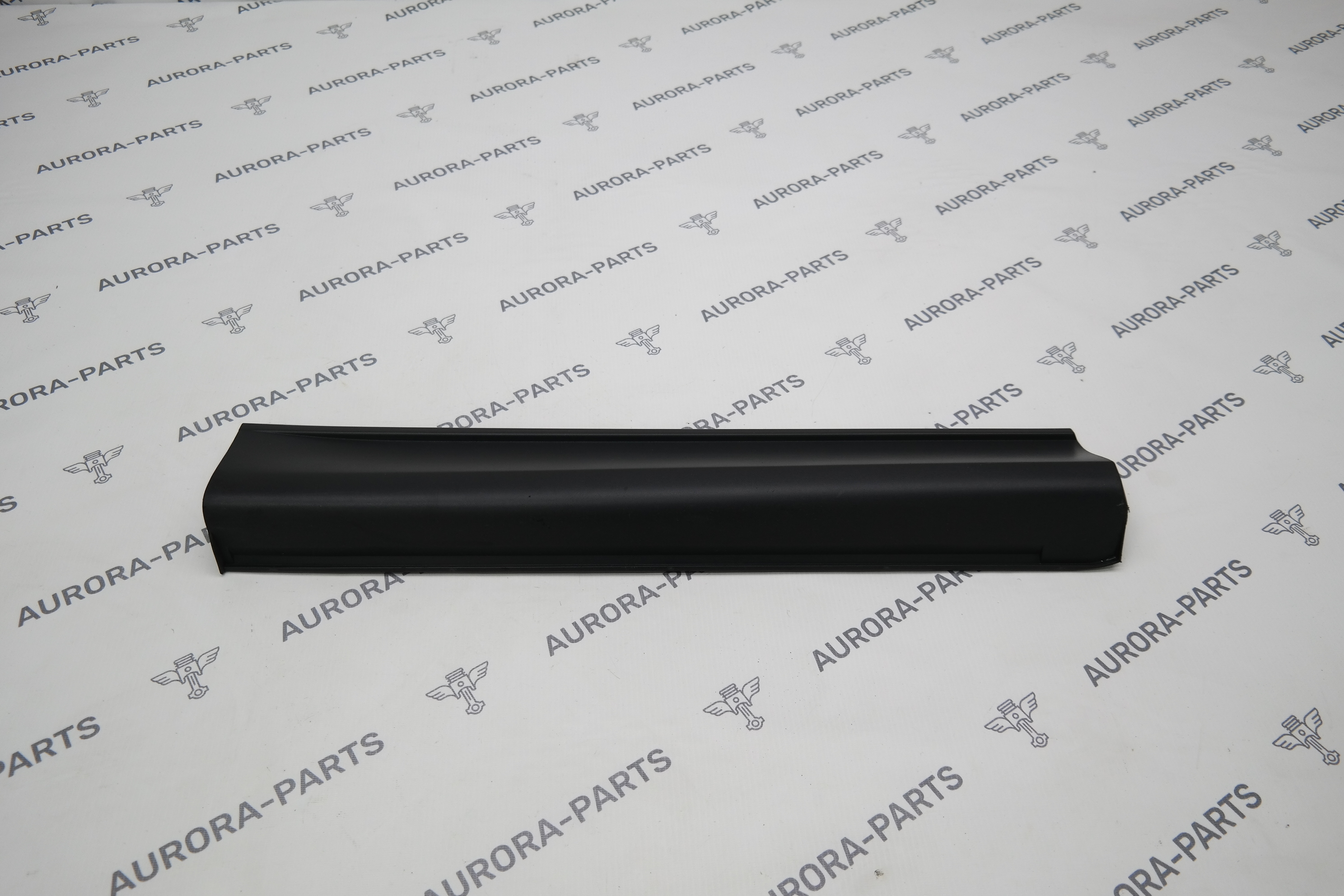 Молдинг нижний задней двери RH Mazda CX-5