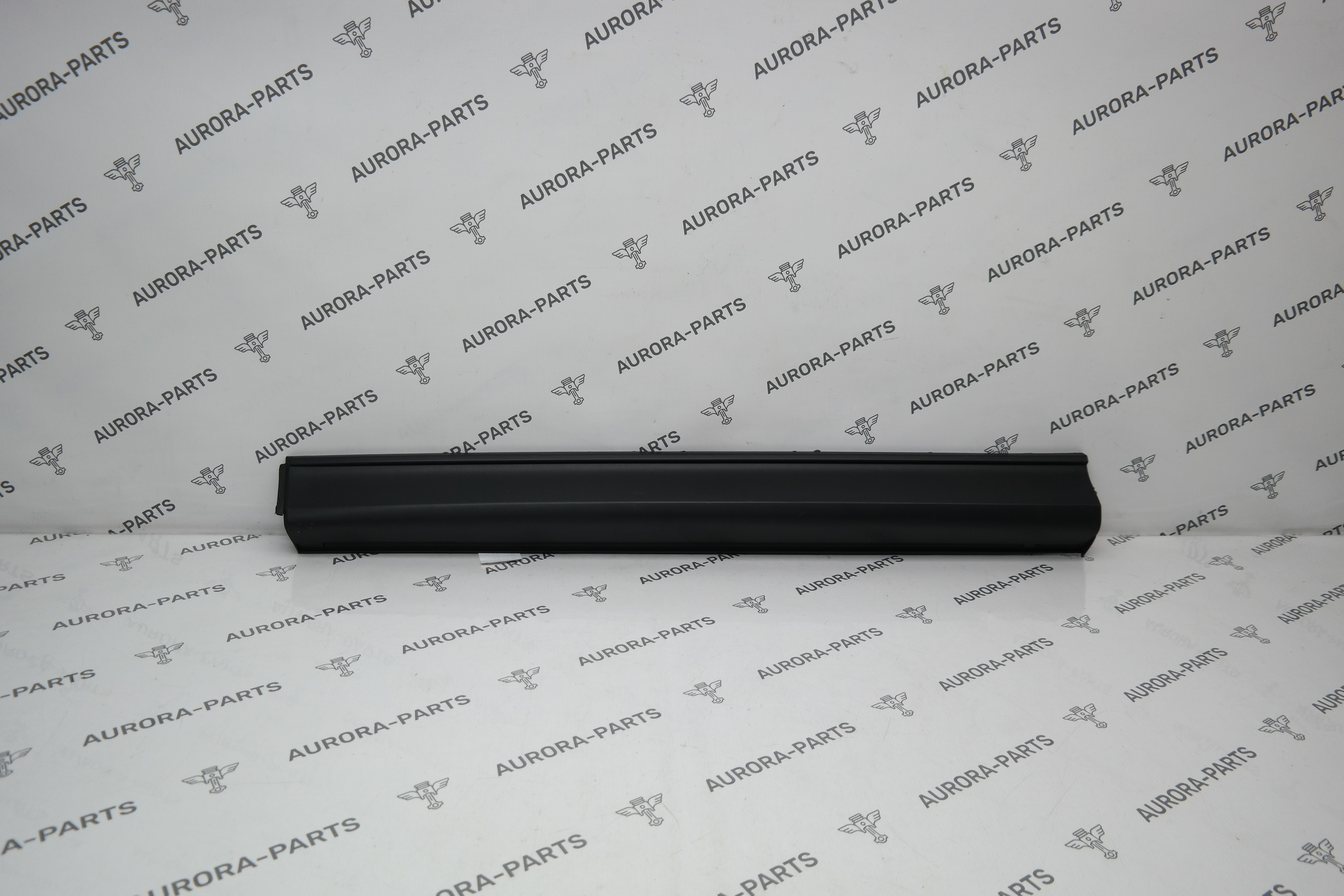 Молдинг нижний передней двери LH Mazda CX-5