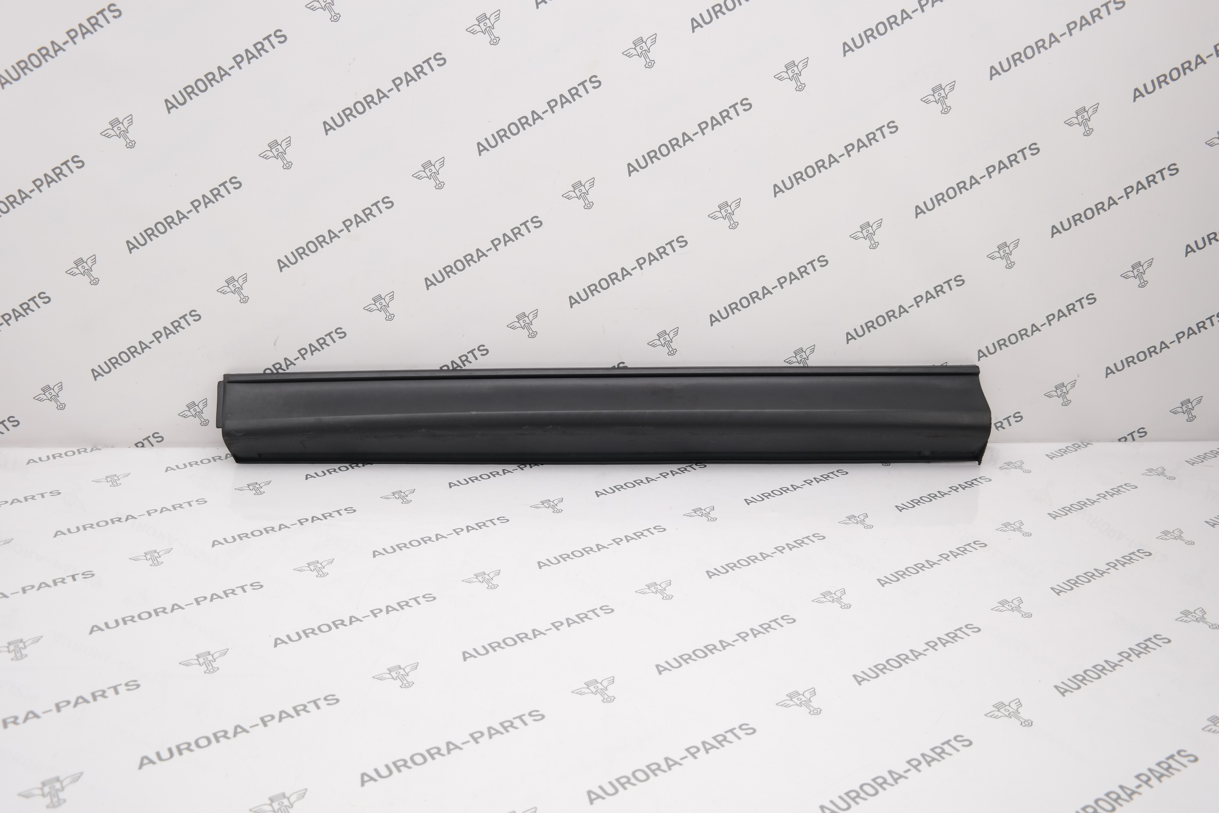 Молдинг нижний передней двери LH Mazda CX-5