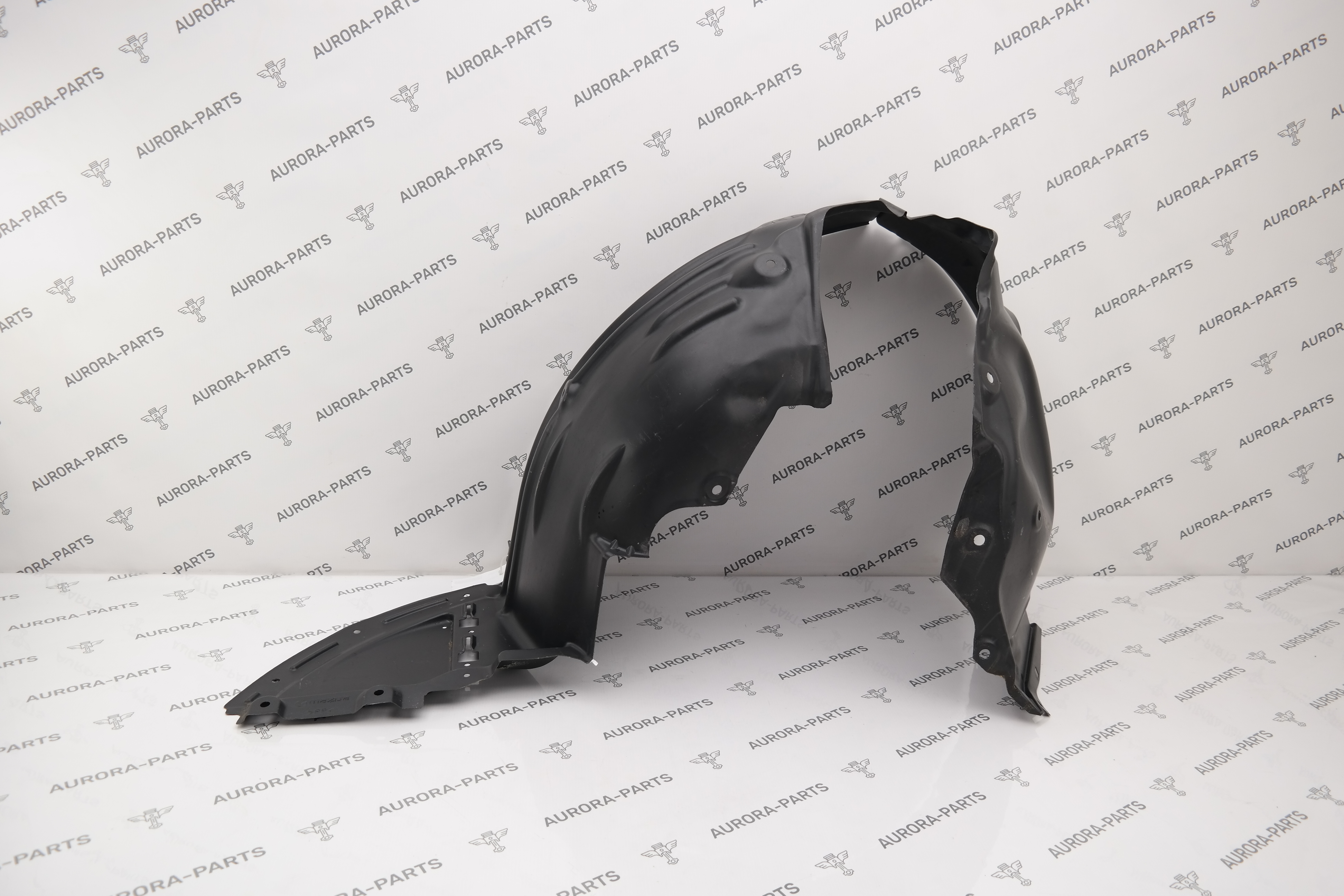 Подкрылок передний RH Mazda CX-5