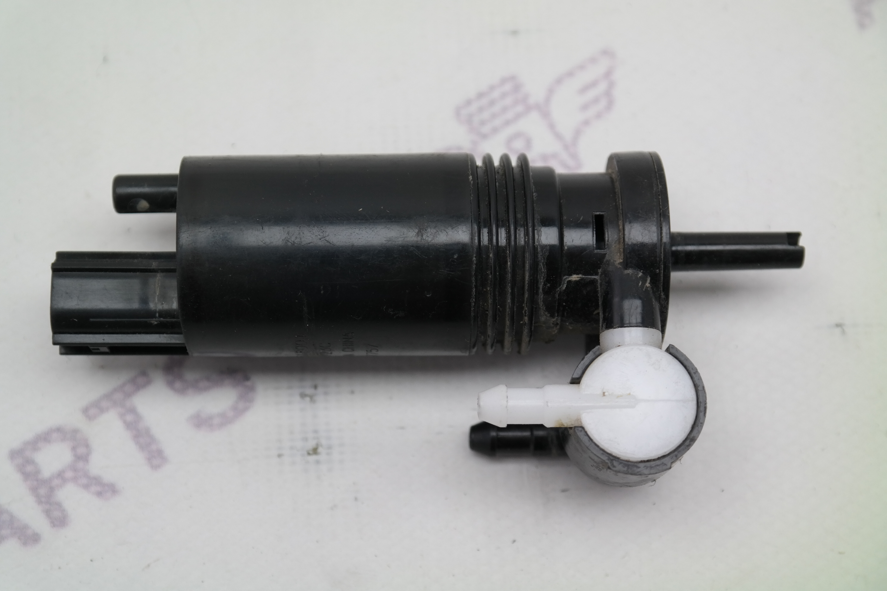 Насос стеклоомывателя Land Rover Range Rover Sport