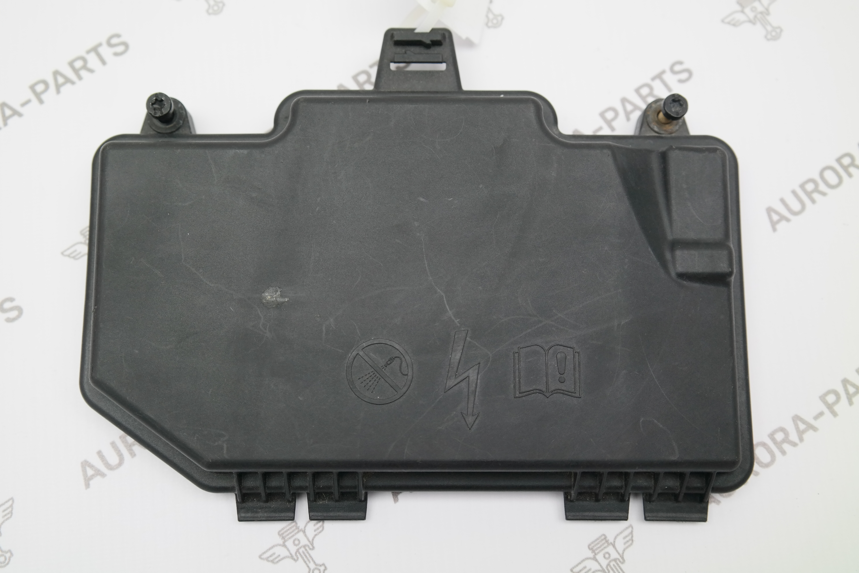 Крышка блока реле Mercedes S-Klasse