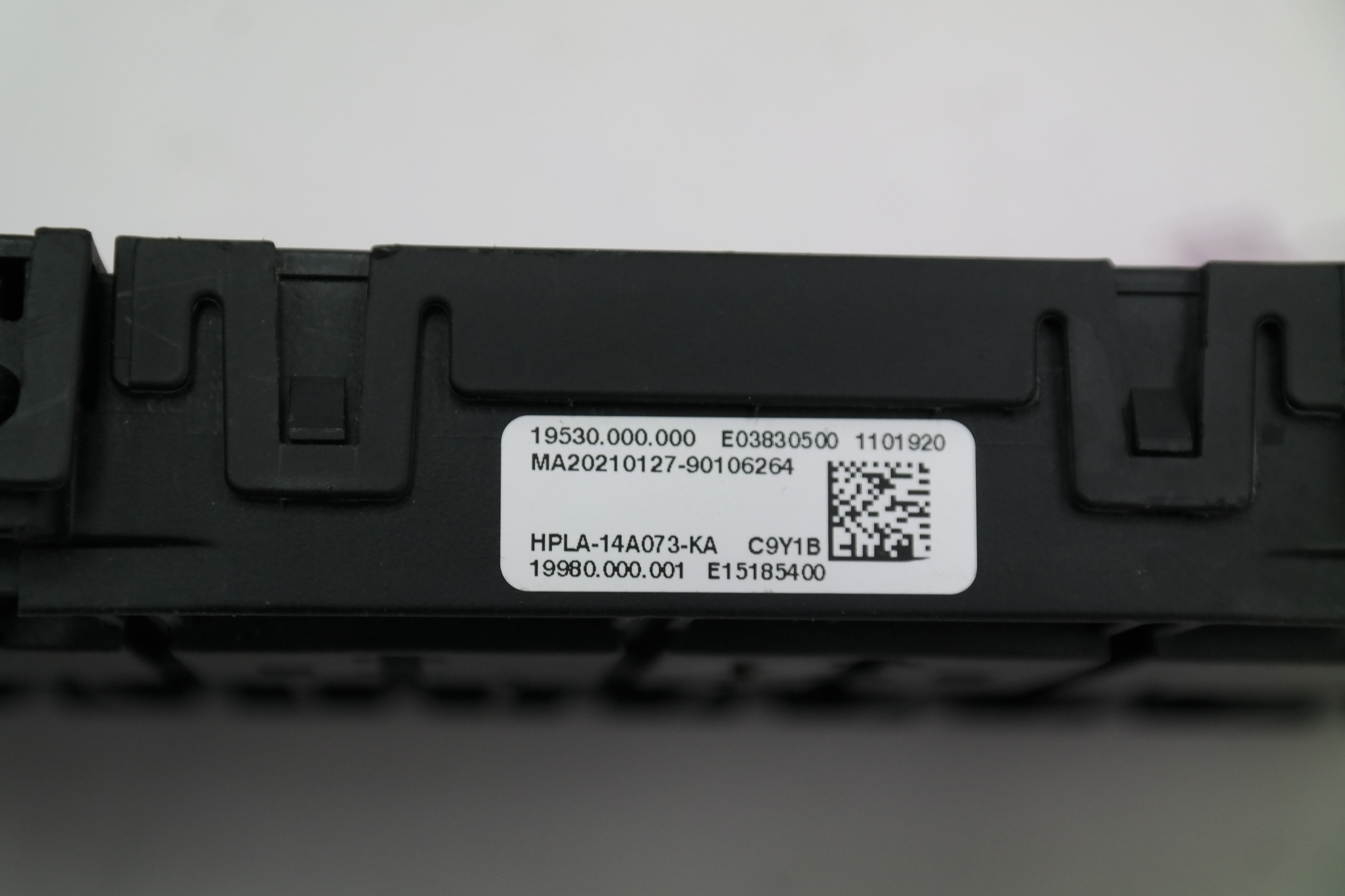 HPLA14A073KA Блок предохранителей Land Rover Range Rover 30DDTX L405 2012 б...