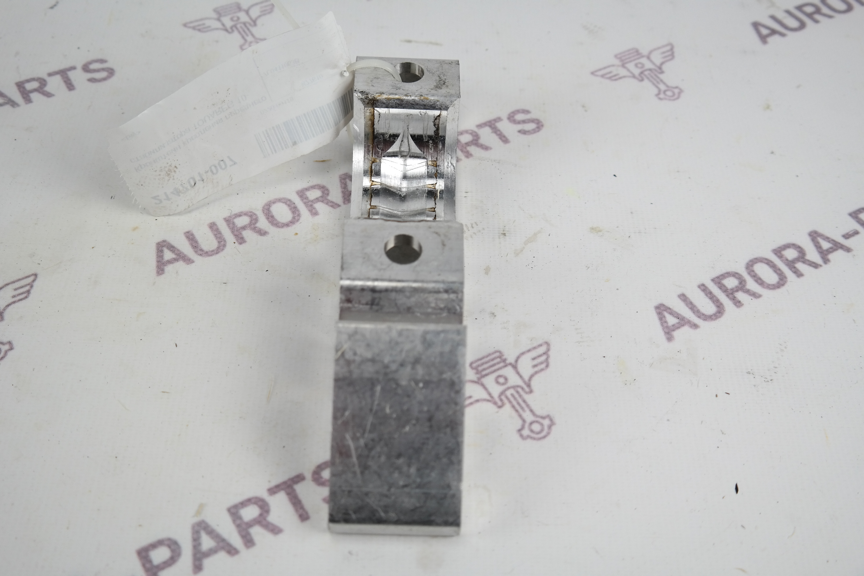 Кронштейн крепления переднего стабилизатора Audi Q7