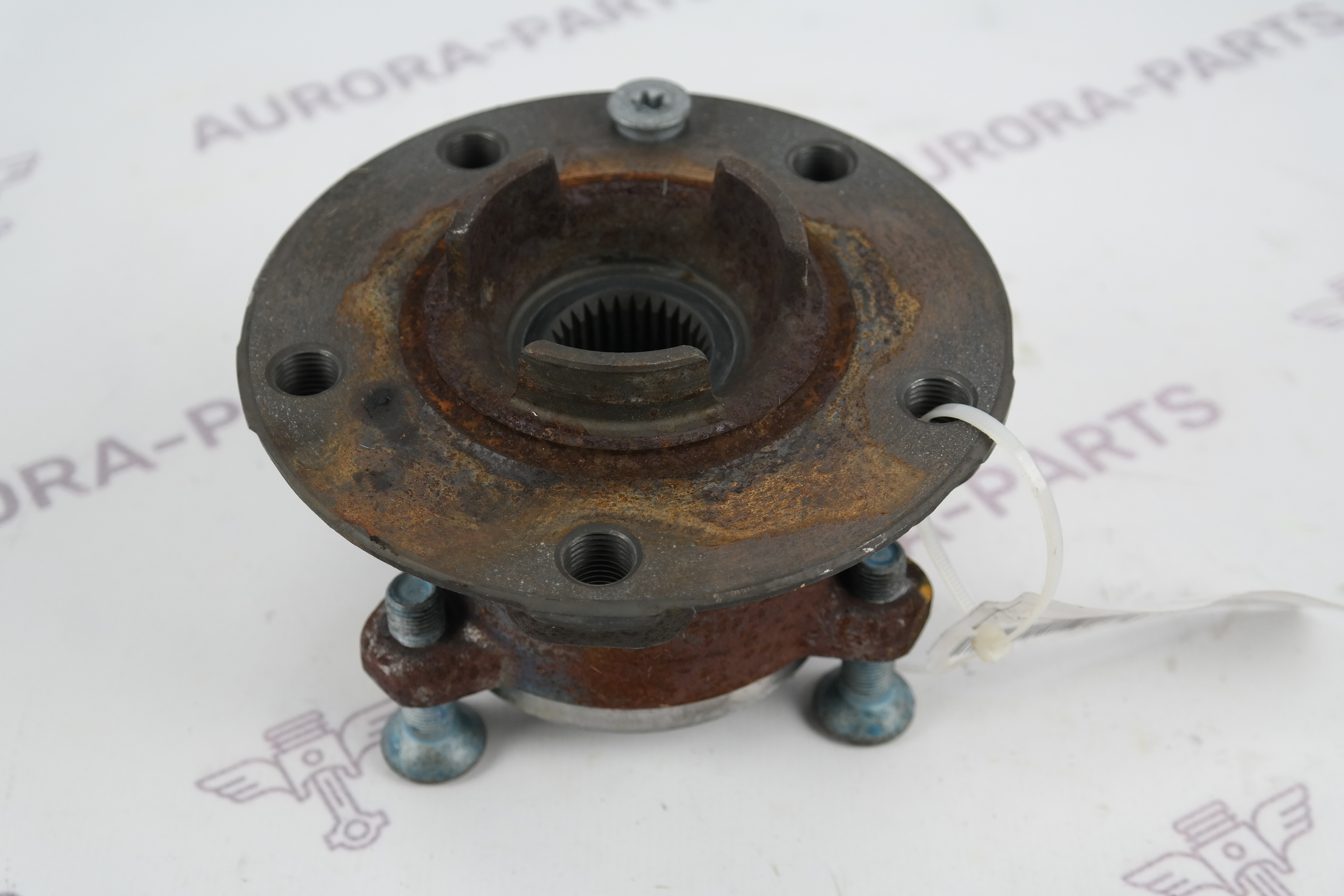 Ступица задняя LH=RH VW Touareg