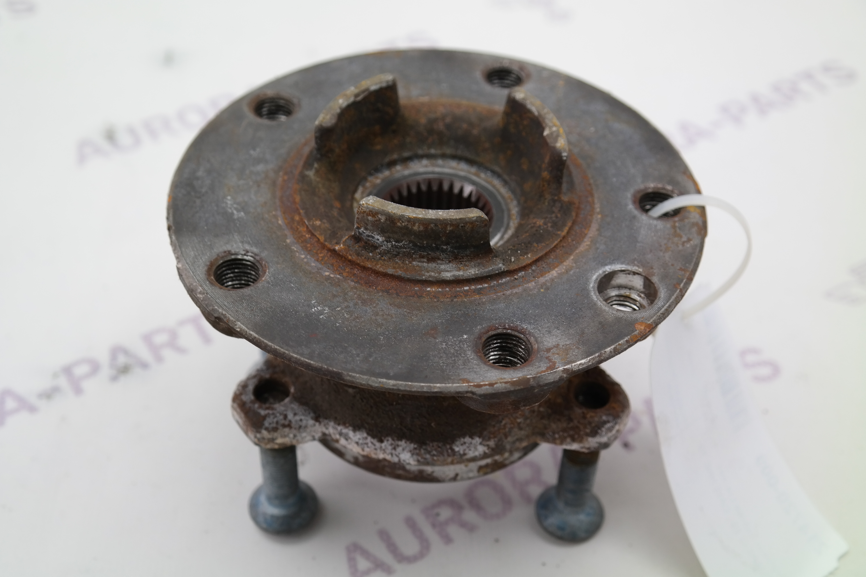 Ступица задняя LH=RH VW Touareg