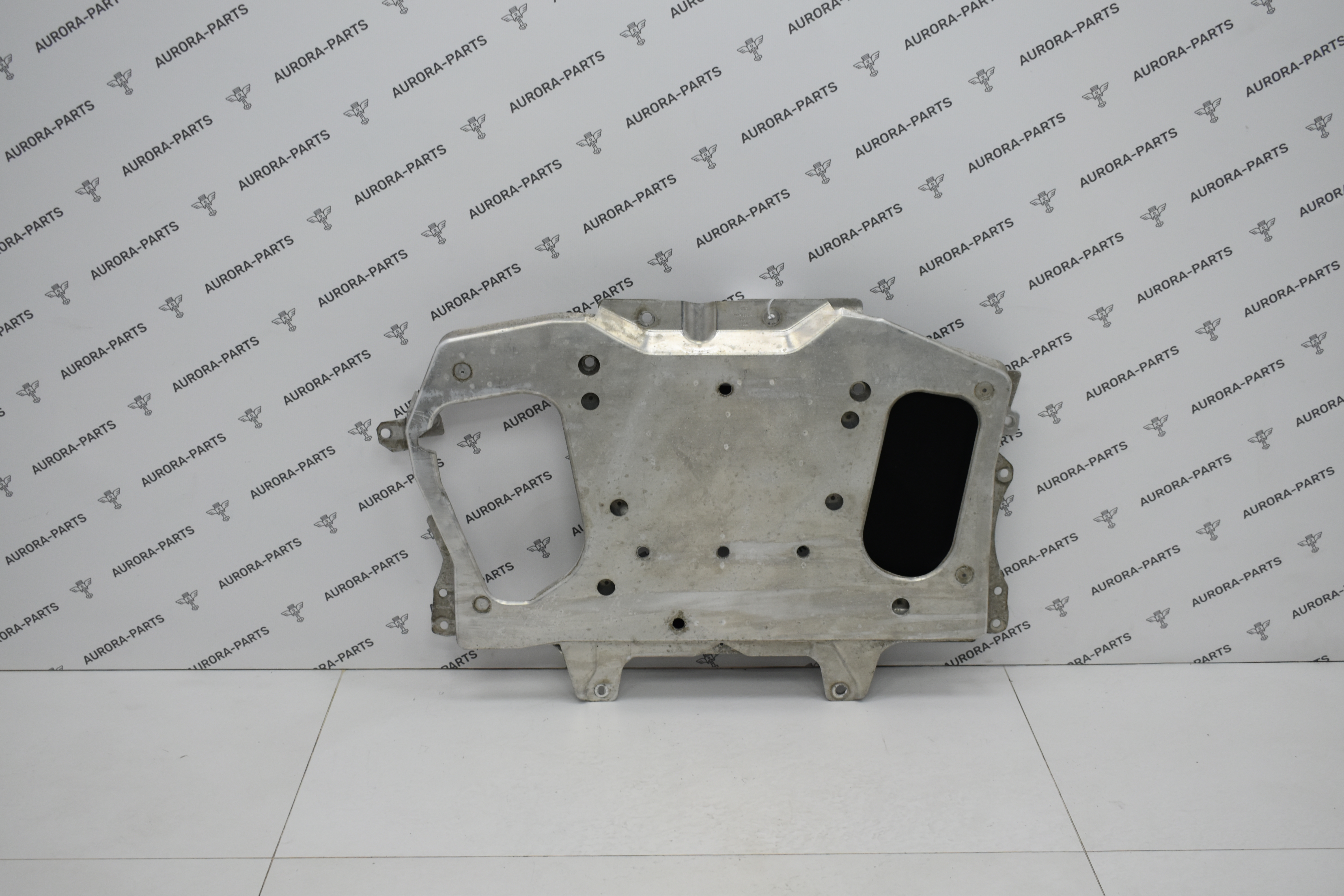 Защитный экран коробки передач Land Rover Discovery