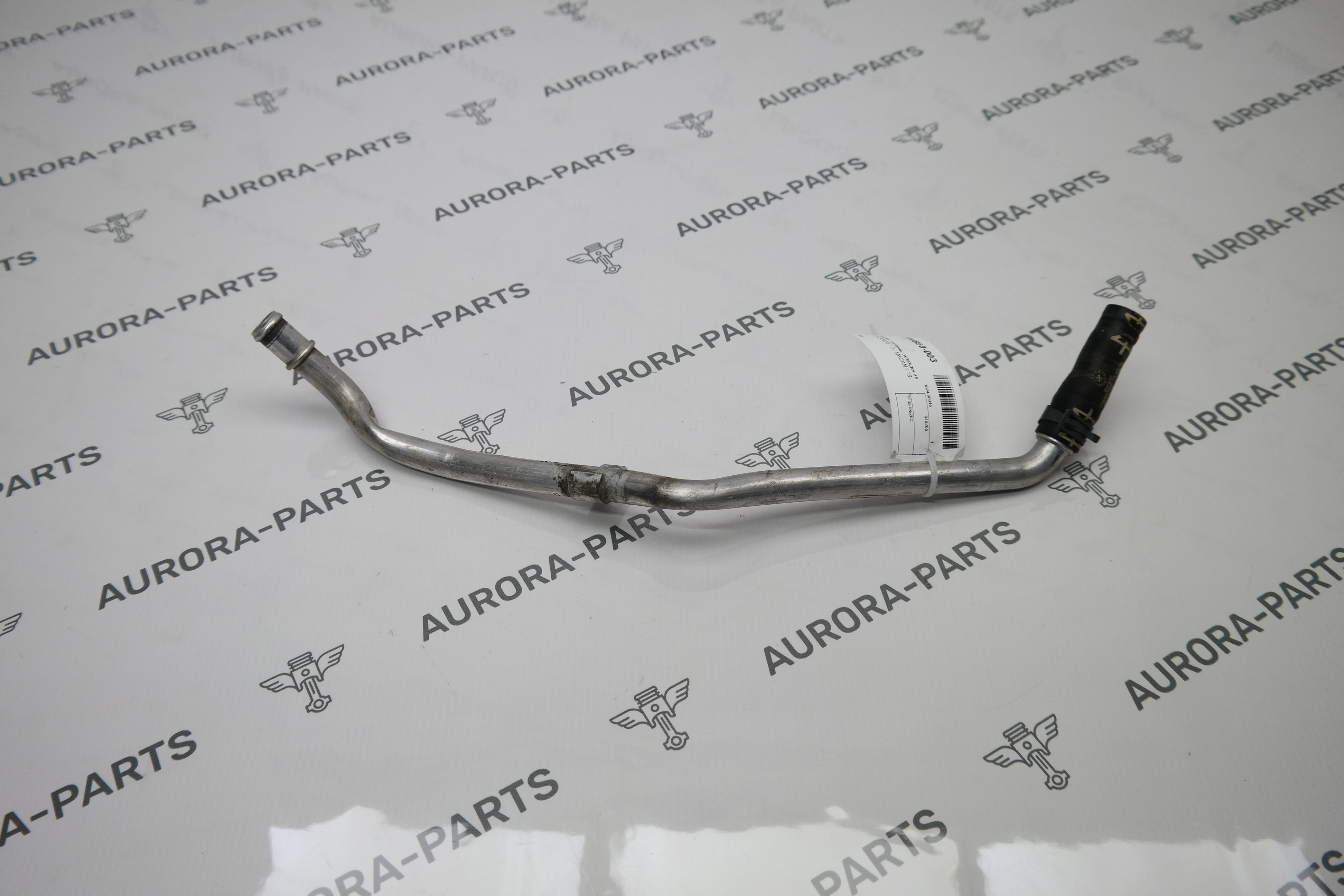 Трубка системы охлаждения VW Touareg