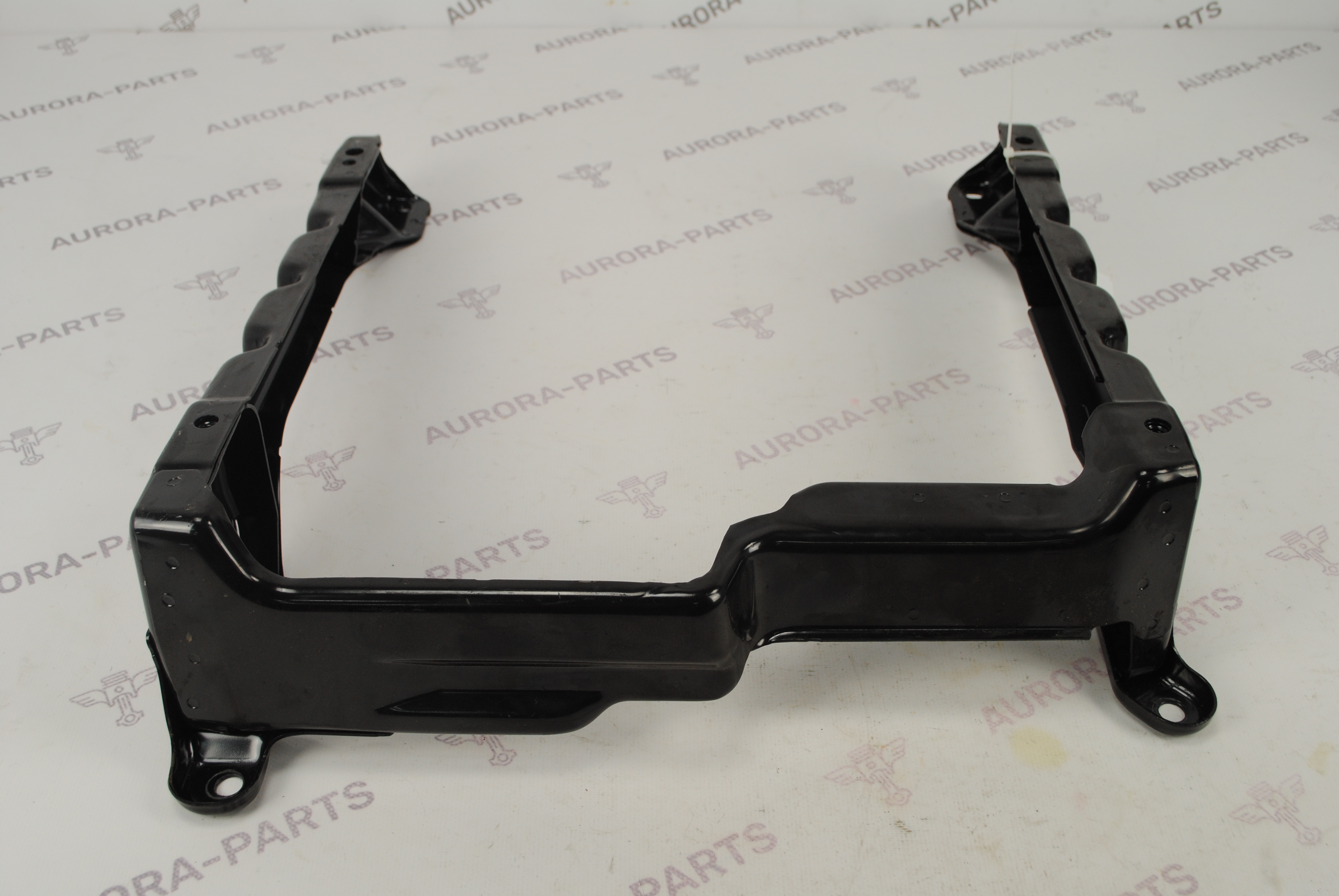 Кронштейн крепления кресла LH VW Touareg