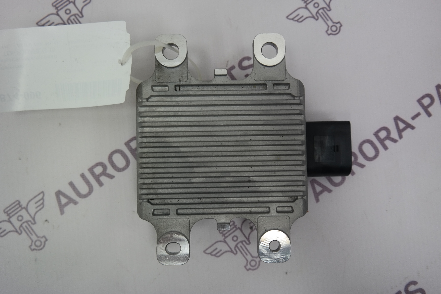 Блок управления дополнительного маслянного насоса Audi Q7