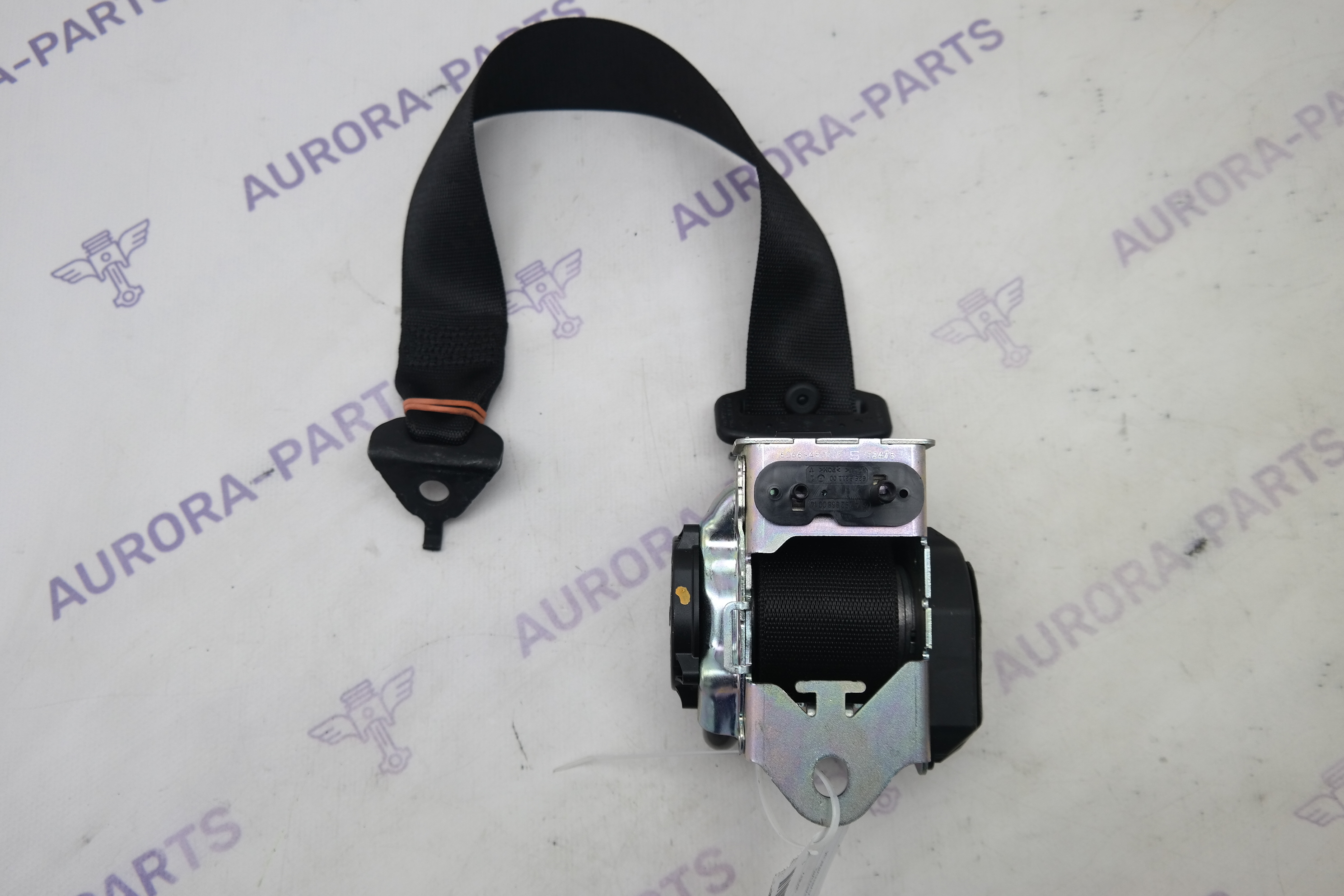 Ремень безопасности задний RH Mercedes GLE-Coupe