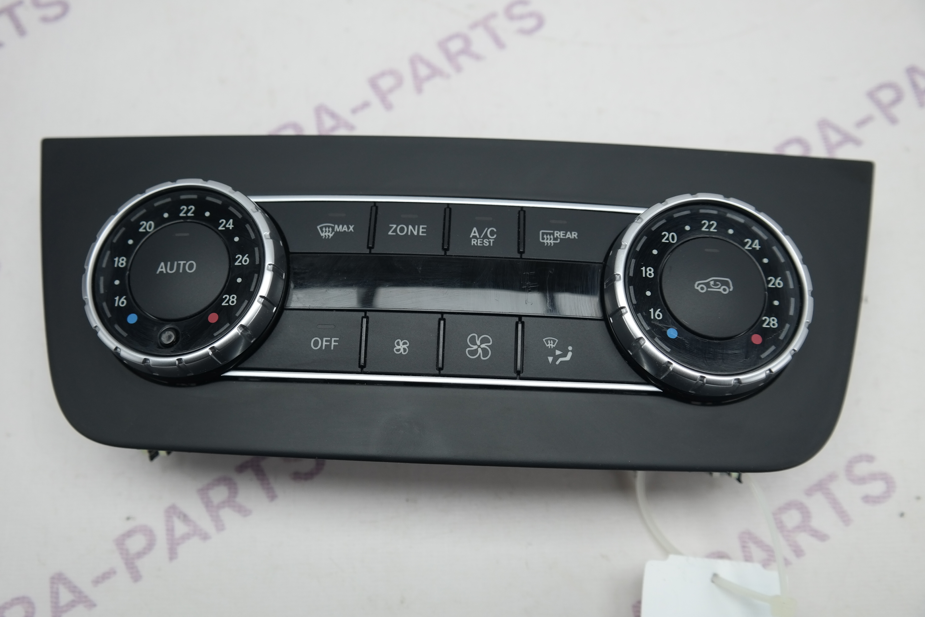 Блок управления климатконтрелем Mercedes GLE-Coupe