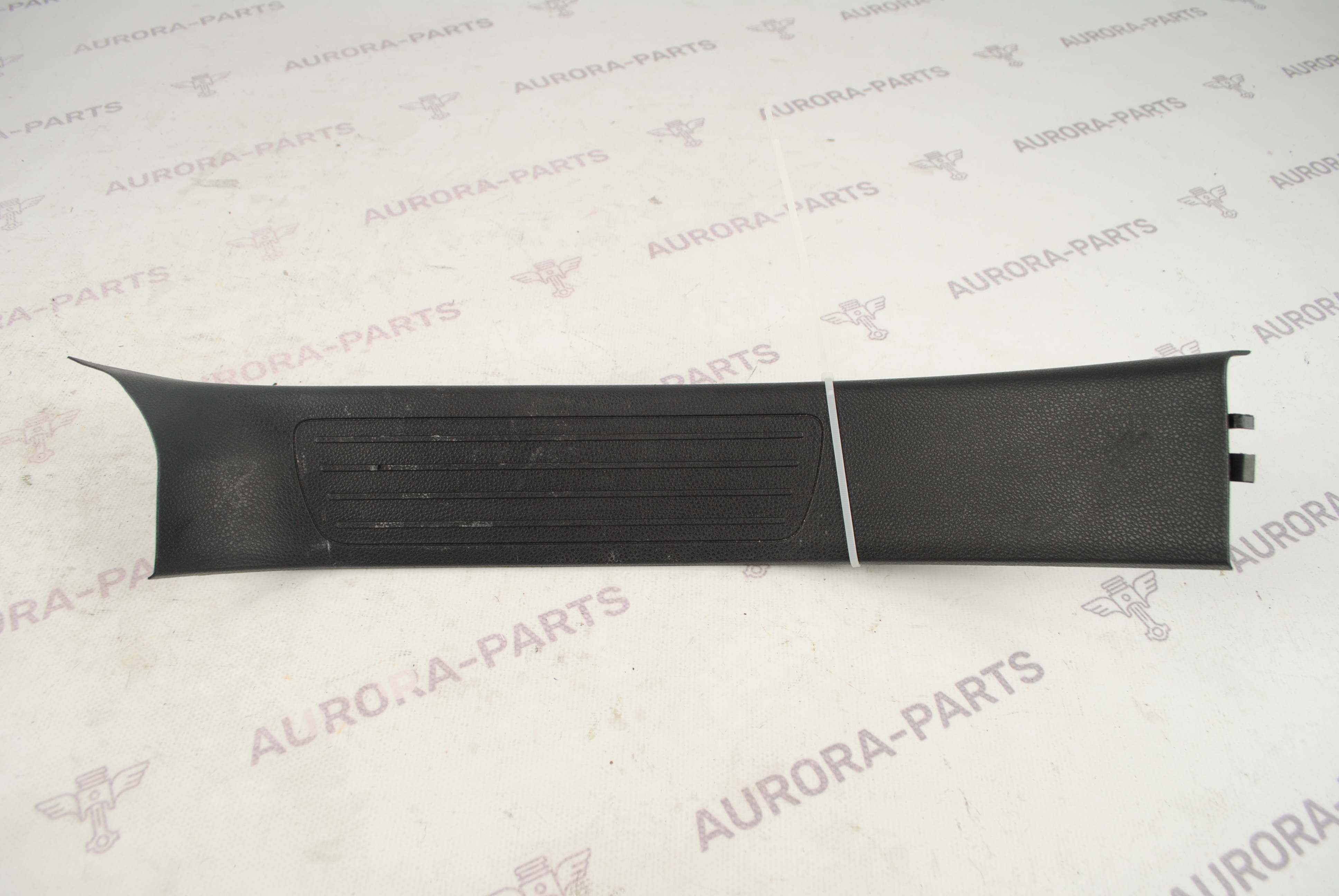 Накладка порога задняя внутренняя LH Mercedes GLE-Coupe