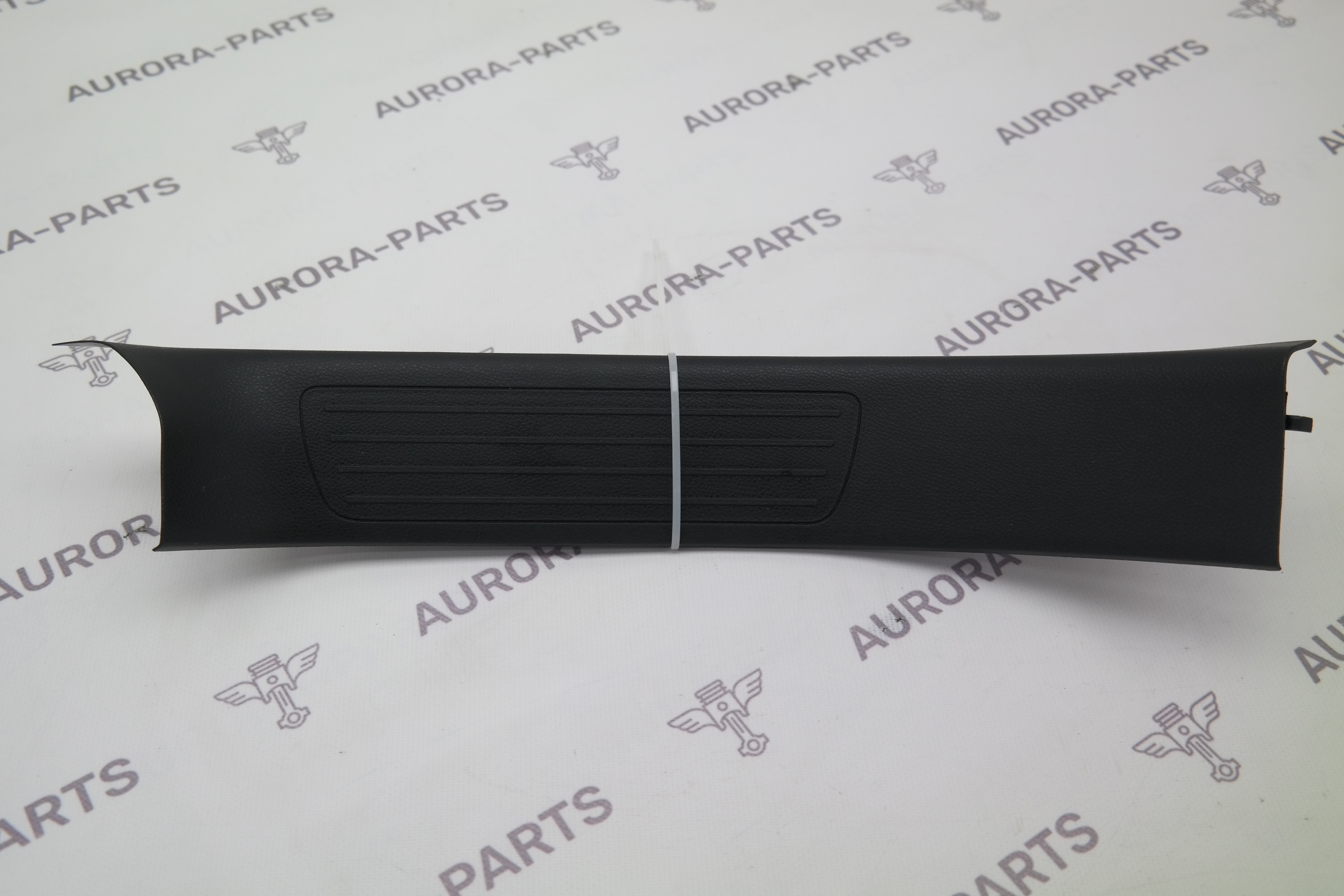 Накладка порога задняя внутренняя LH Mercedes GLE-Coupe