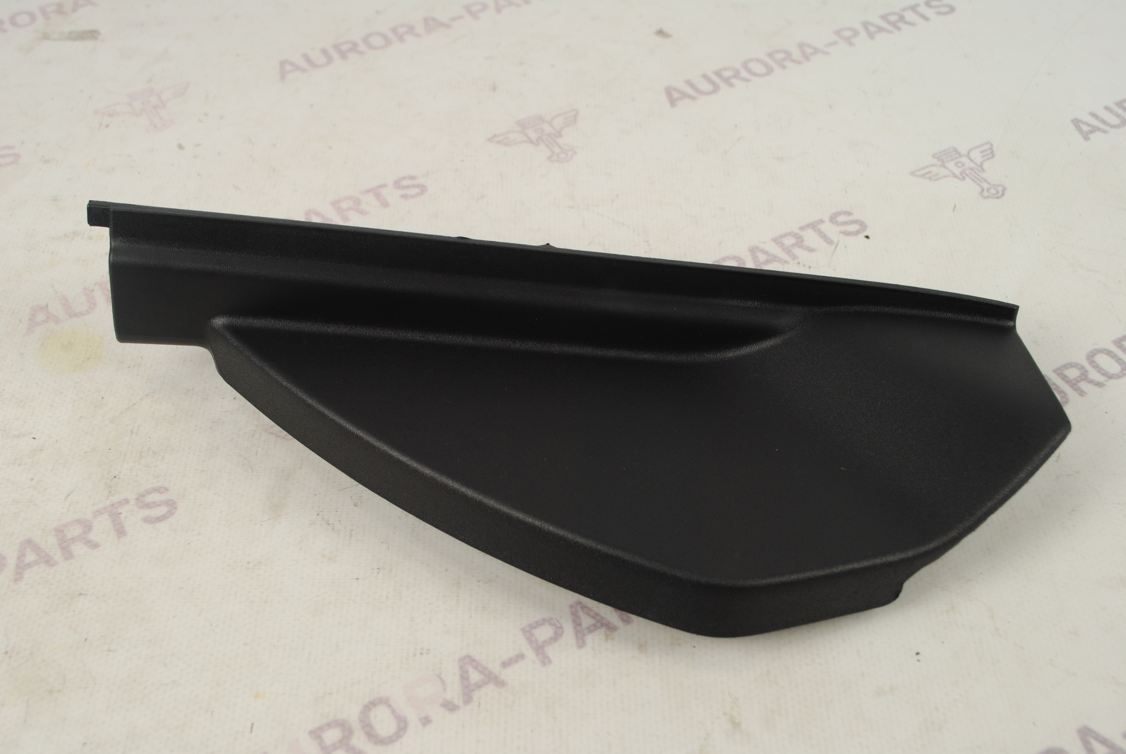 Накладка торпеды LH Mercedes GLE-Coupe