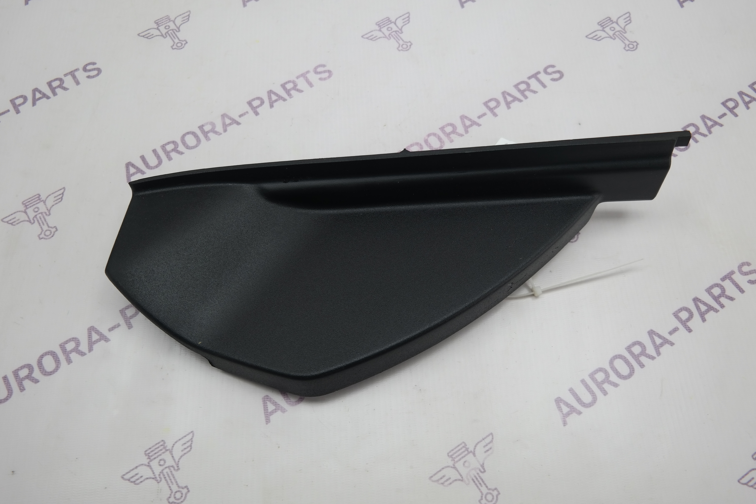 Накладка торпеды RH Mercedes GLE-Coupe