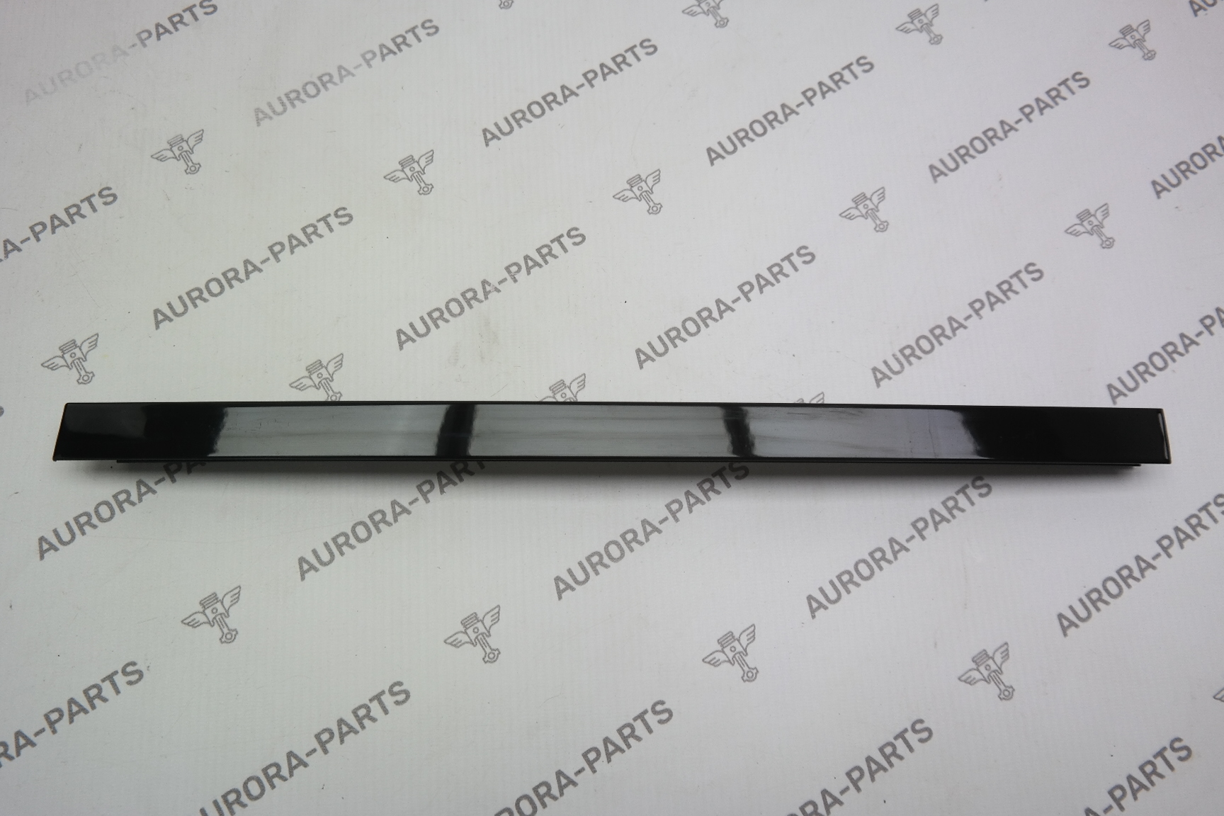 Молдинг, перемычка задней двери LH Mercedes GLE-Coupe