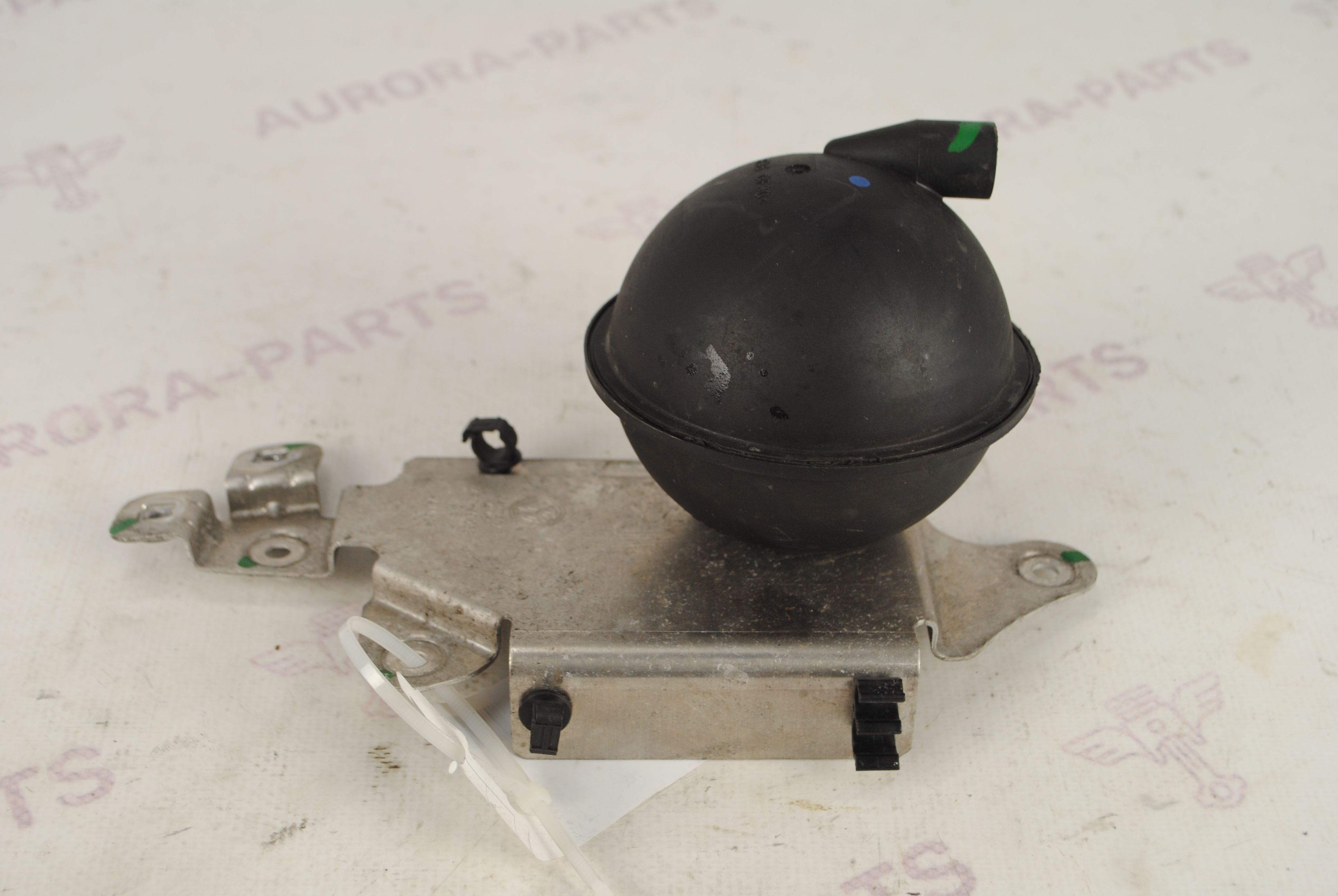 Ресивер воздушный 3.0 TDi, VW Touareg