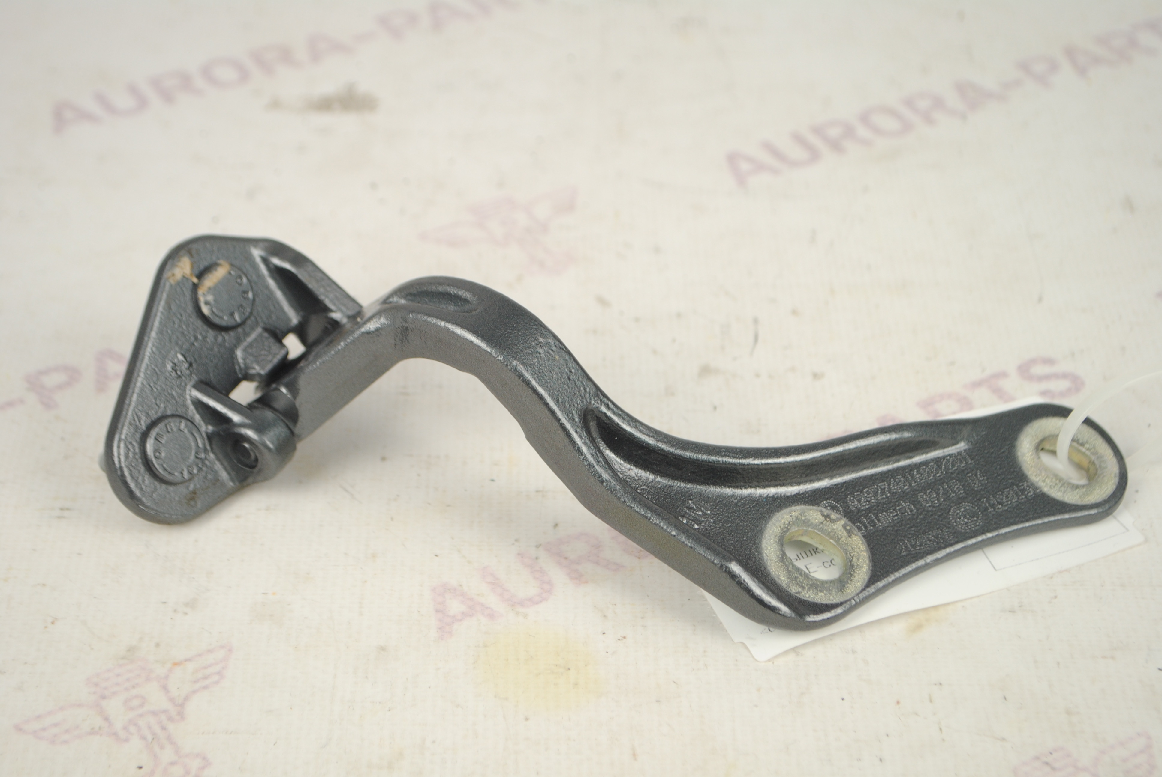 Петля крышки багажника LH Mercedes GLE-Coupe