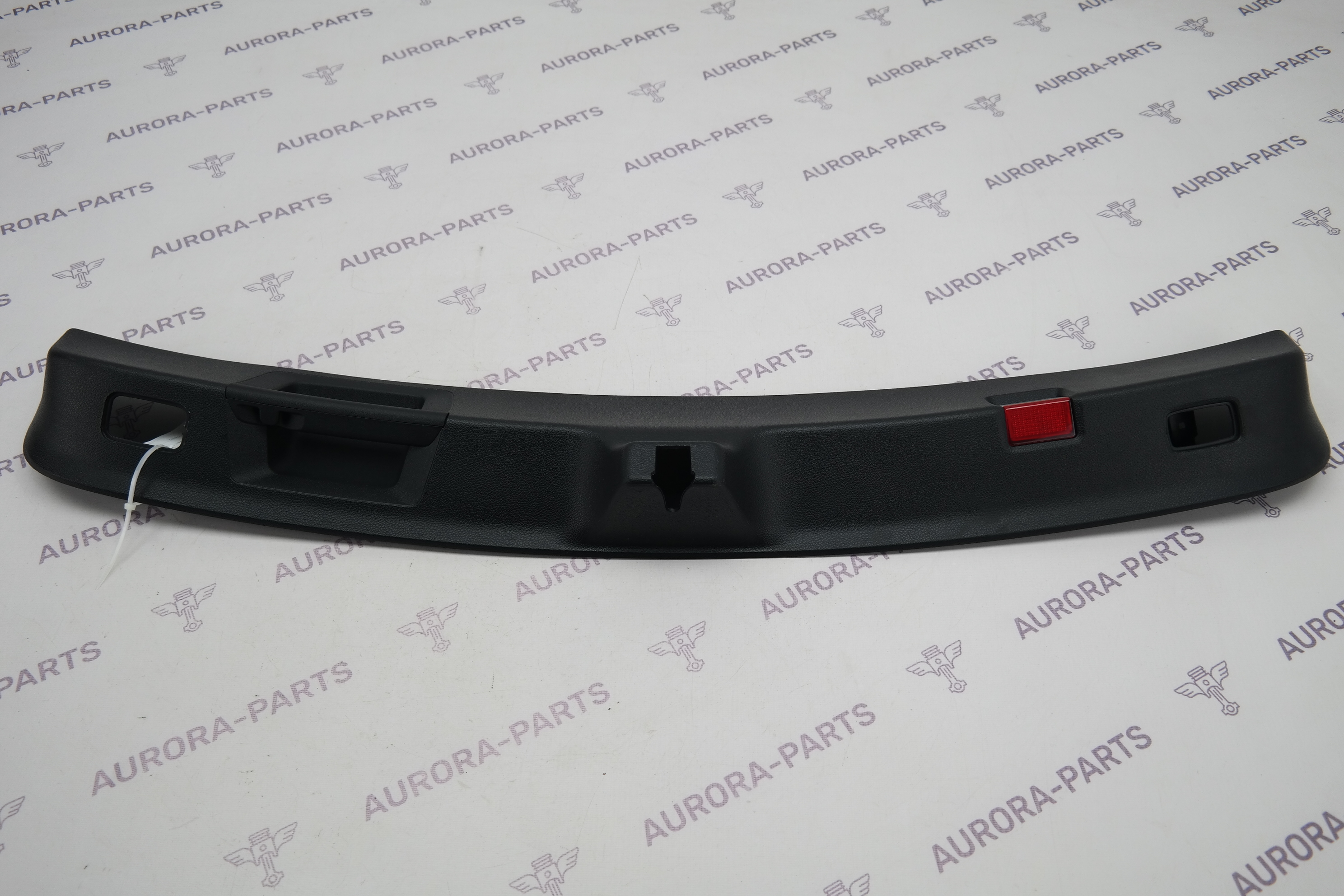 Накладка замка крышки багажника Mercedes GLE-Coupe