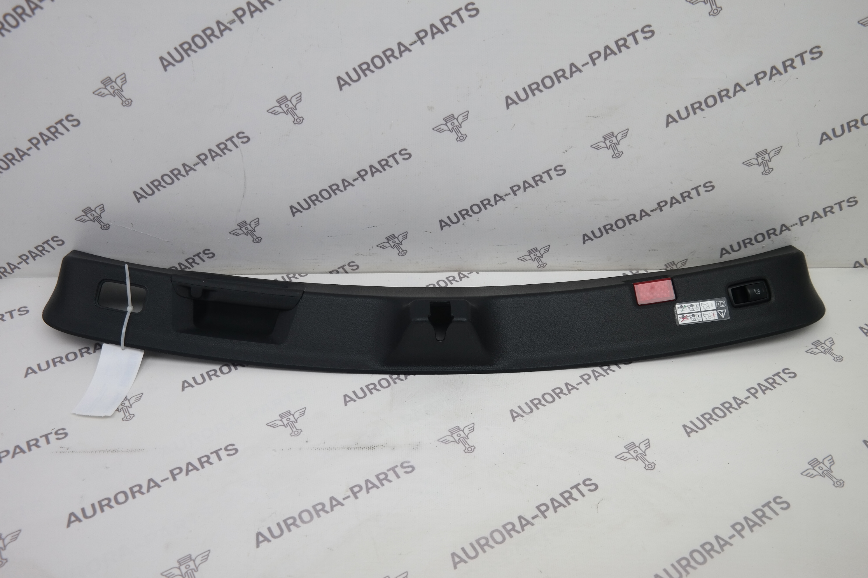 Накладка замка крышки багажника Mercedes GLE-Coupe