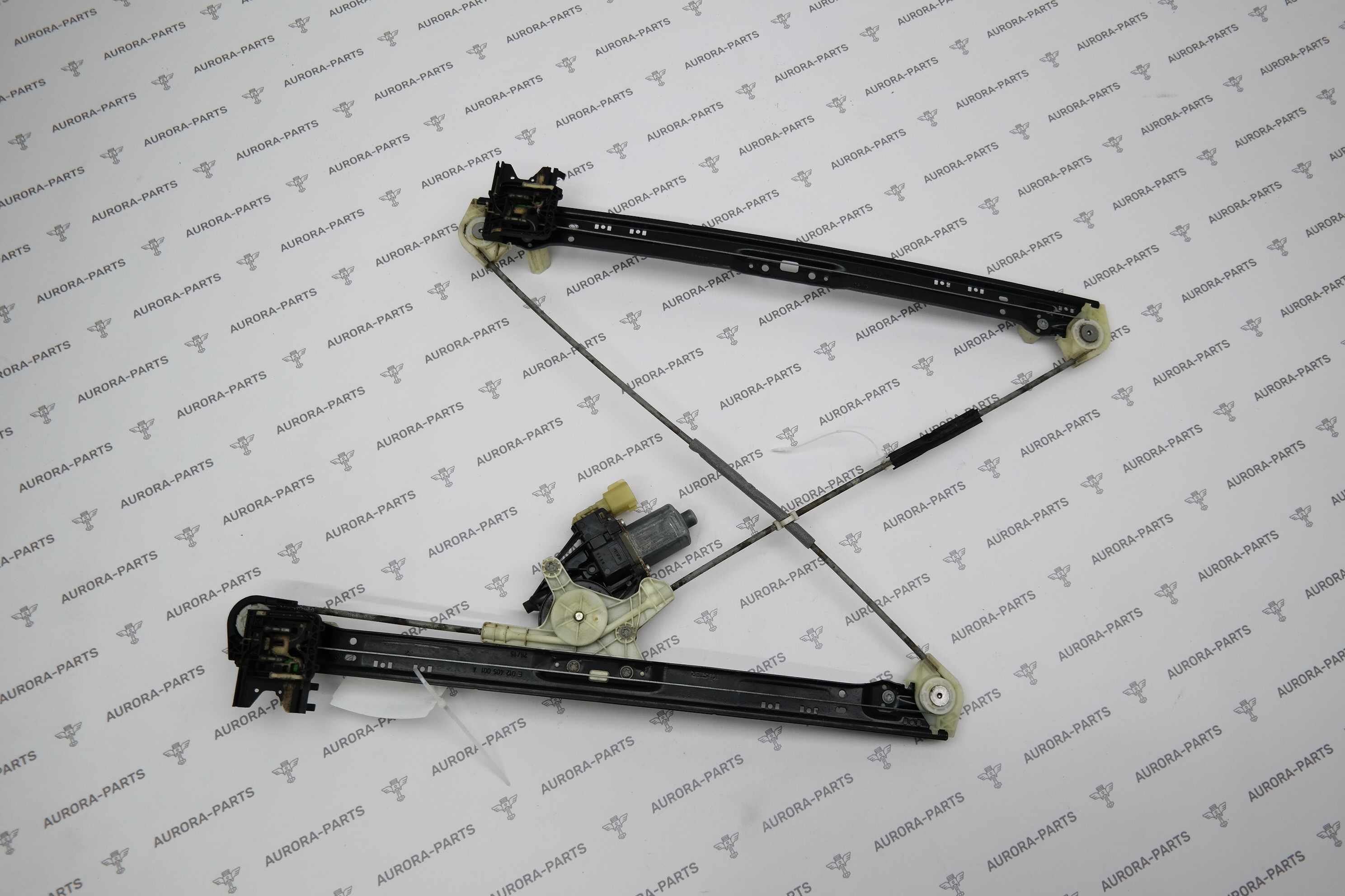 Стеклоподъемник с электромотором передней двери RH Land Rover Range Rover 30DDTX