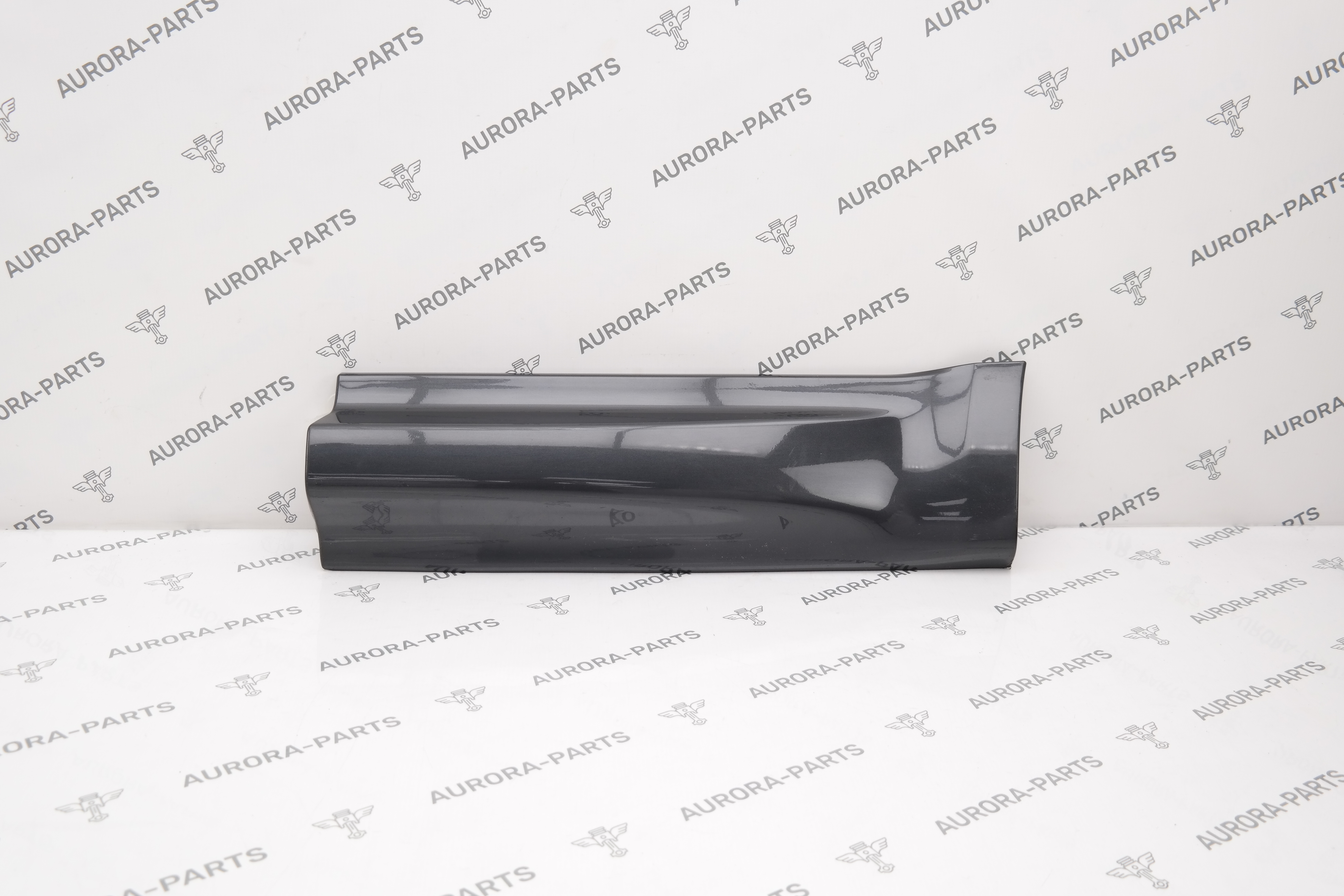 Молдинг, накладка задней двери снизу LH Land Rover Range Rover Sport