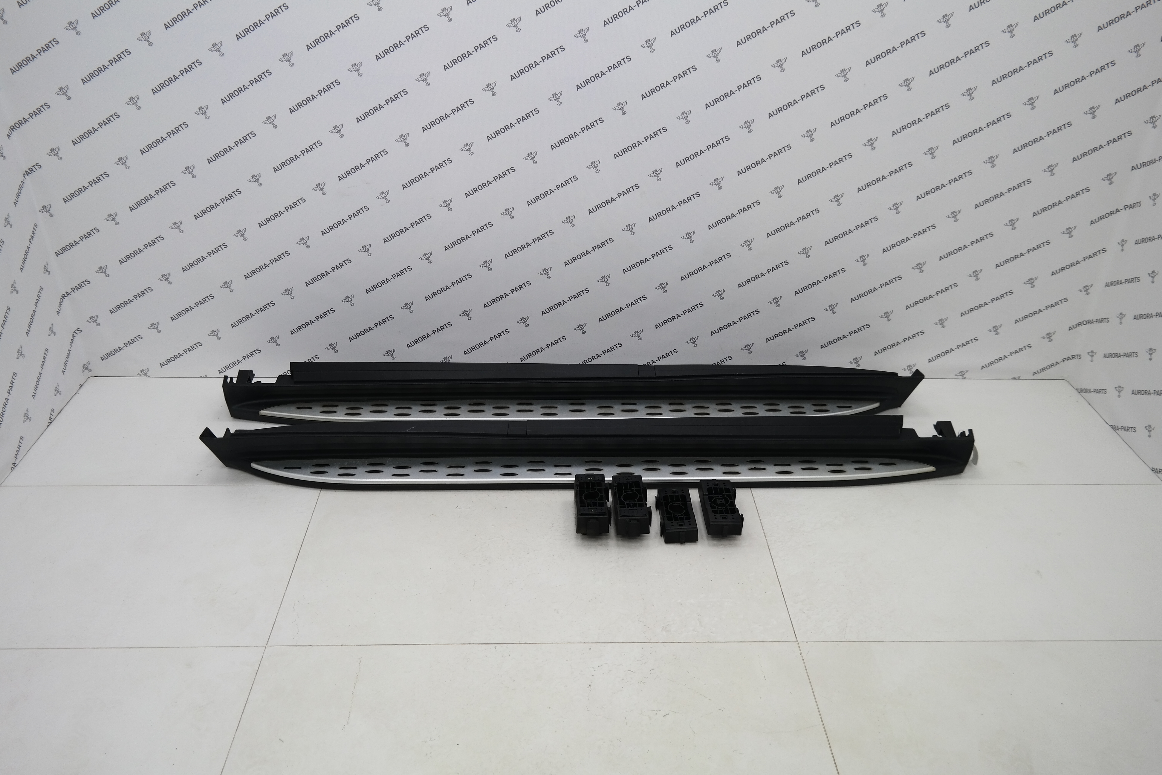 Комплект порогов AMG-пакет с ПОДСВЕТКОЙ Mercedes GL/GLS