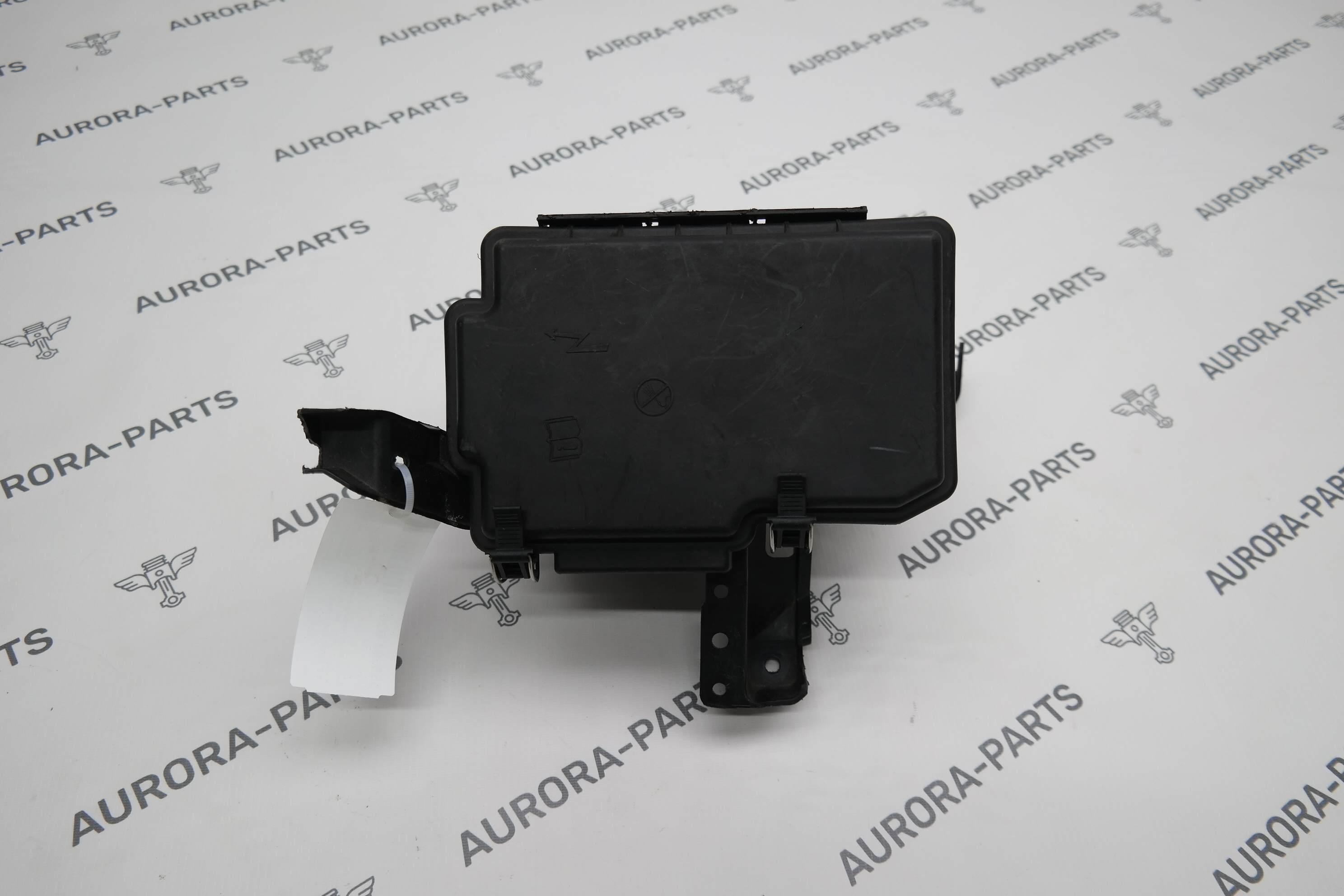 Корпус блока предохранителей с крышкой Mercedes GL/GLS