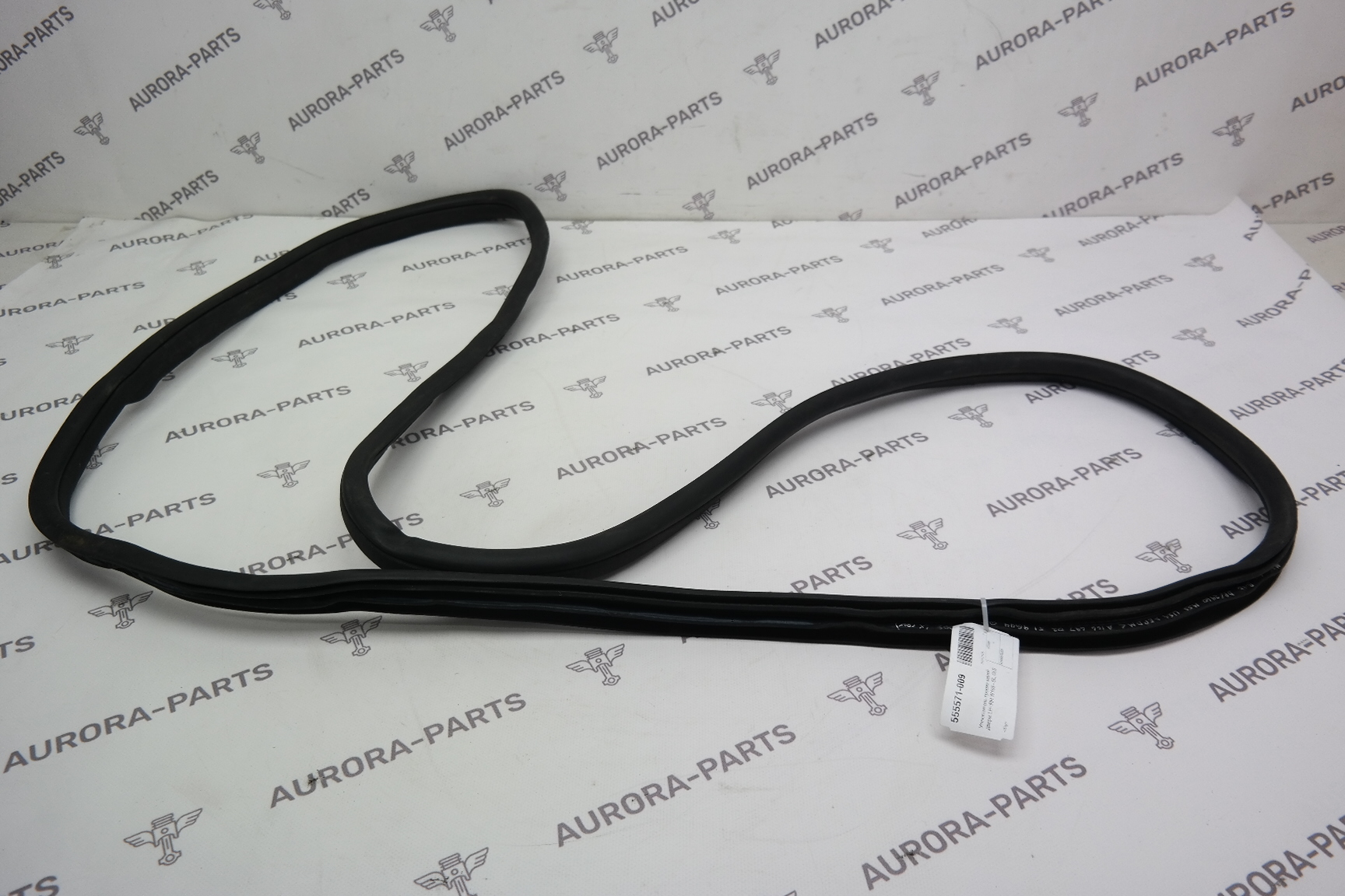 Уплотнитель проема задней двери LH=RH Mercedes GL/GLS